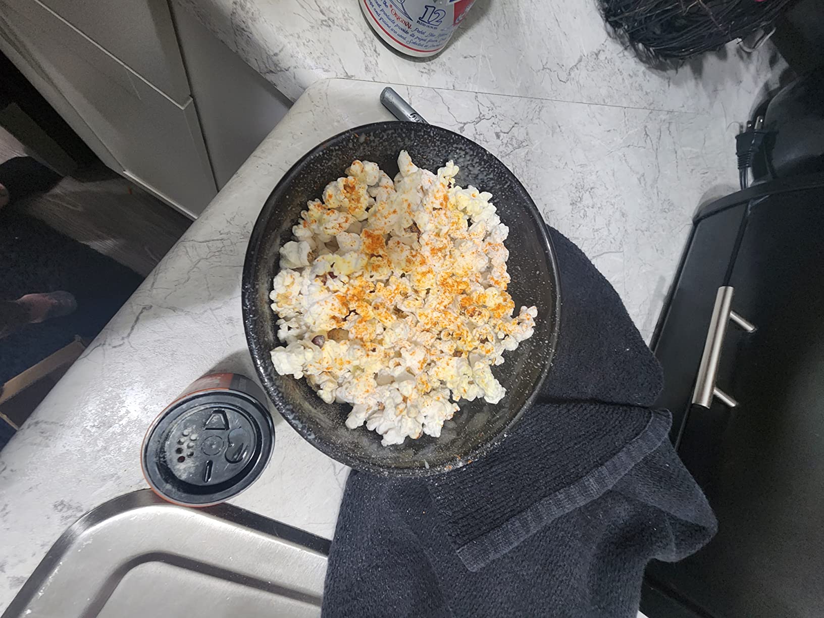 Urban Accents Movie Night Popcorn Gift Set - Includes 3 Gourmet Popcorn Kernel Varieties & 5 Flavorful Seasonings - Perfect Snack Gift Box for Parties, Holidays, or Movie Lovers customer photo 2