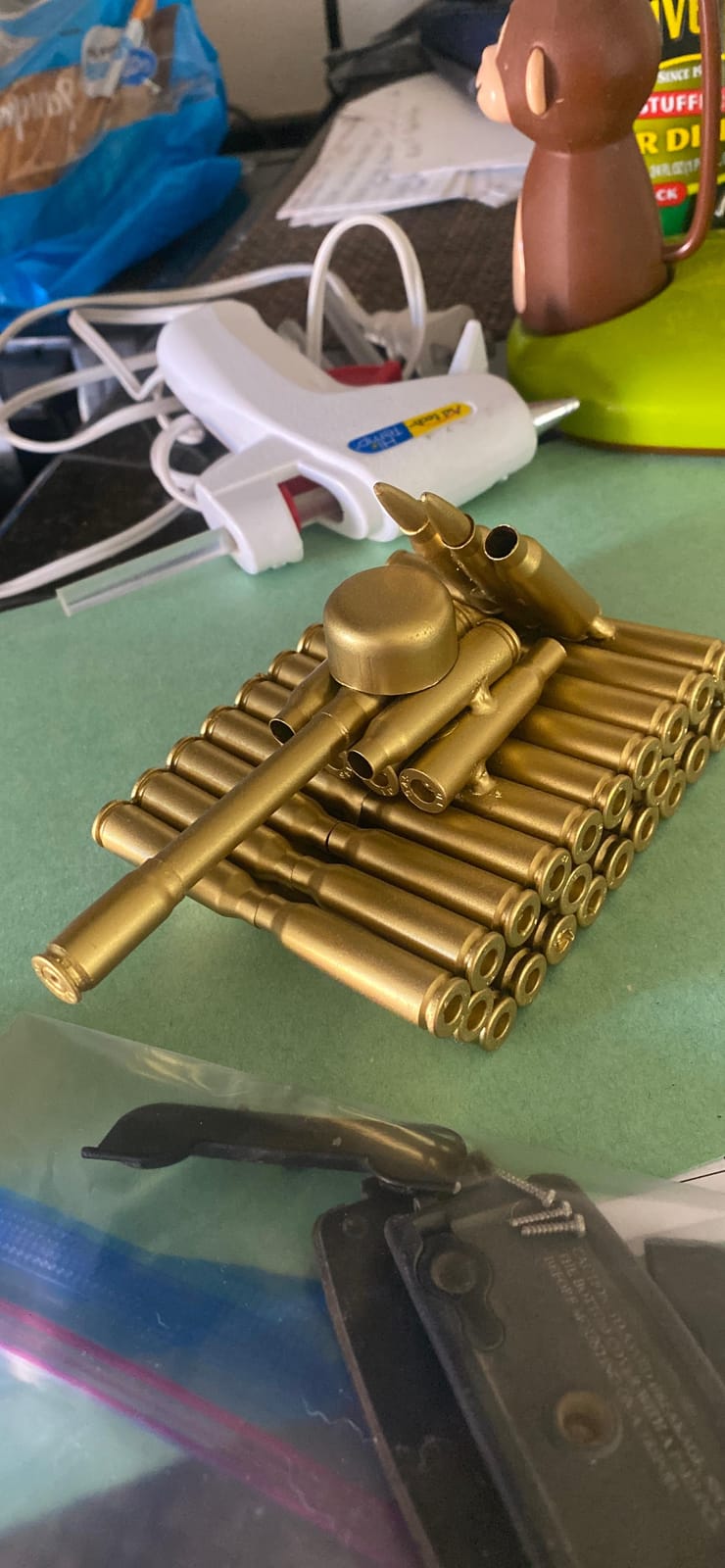 Bullet Shell Casing Shaped Army Tank Metal Sculpture, Great Decorative Artwork Model Gift for Home, Study Room Decorations (95 Tank) customer photo 2