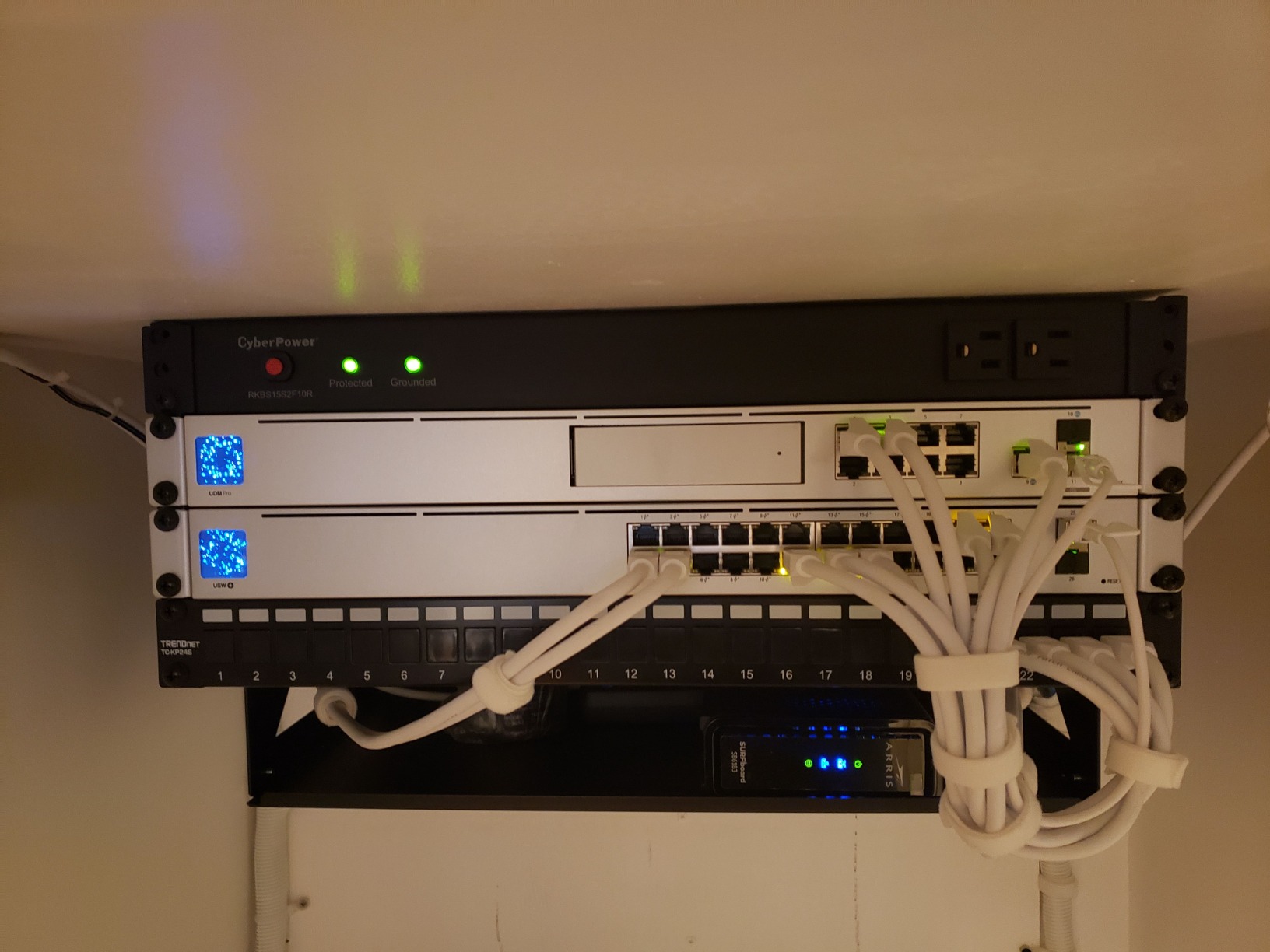 TRENDnet 24-Port Blank Keystone Shielded 1U Patch Panel, TC-KP24S customer photo 2