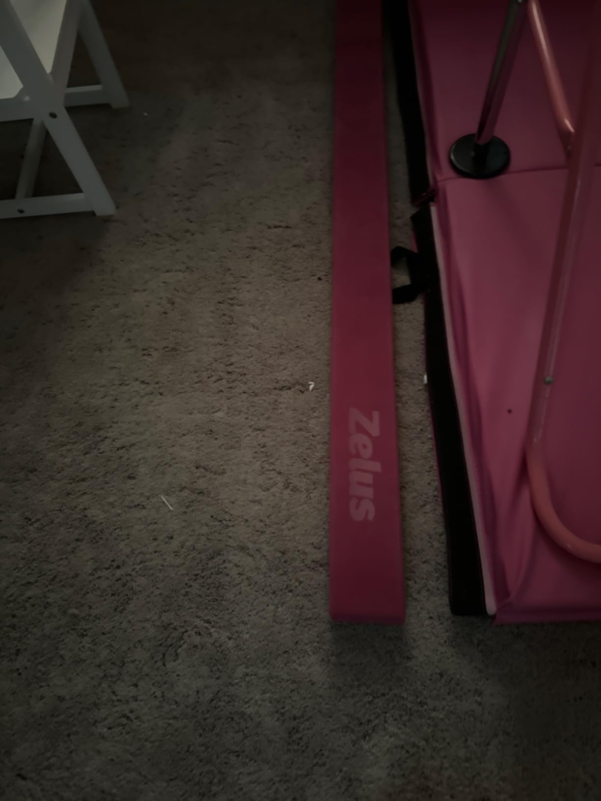 ZELUS 8' Folding Gymnastics Balance Beam with Carry Handles and Anti-Slip Base customer photo 2