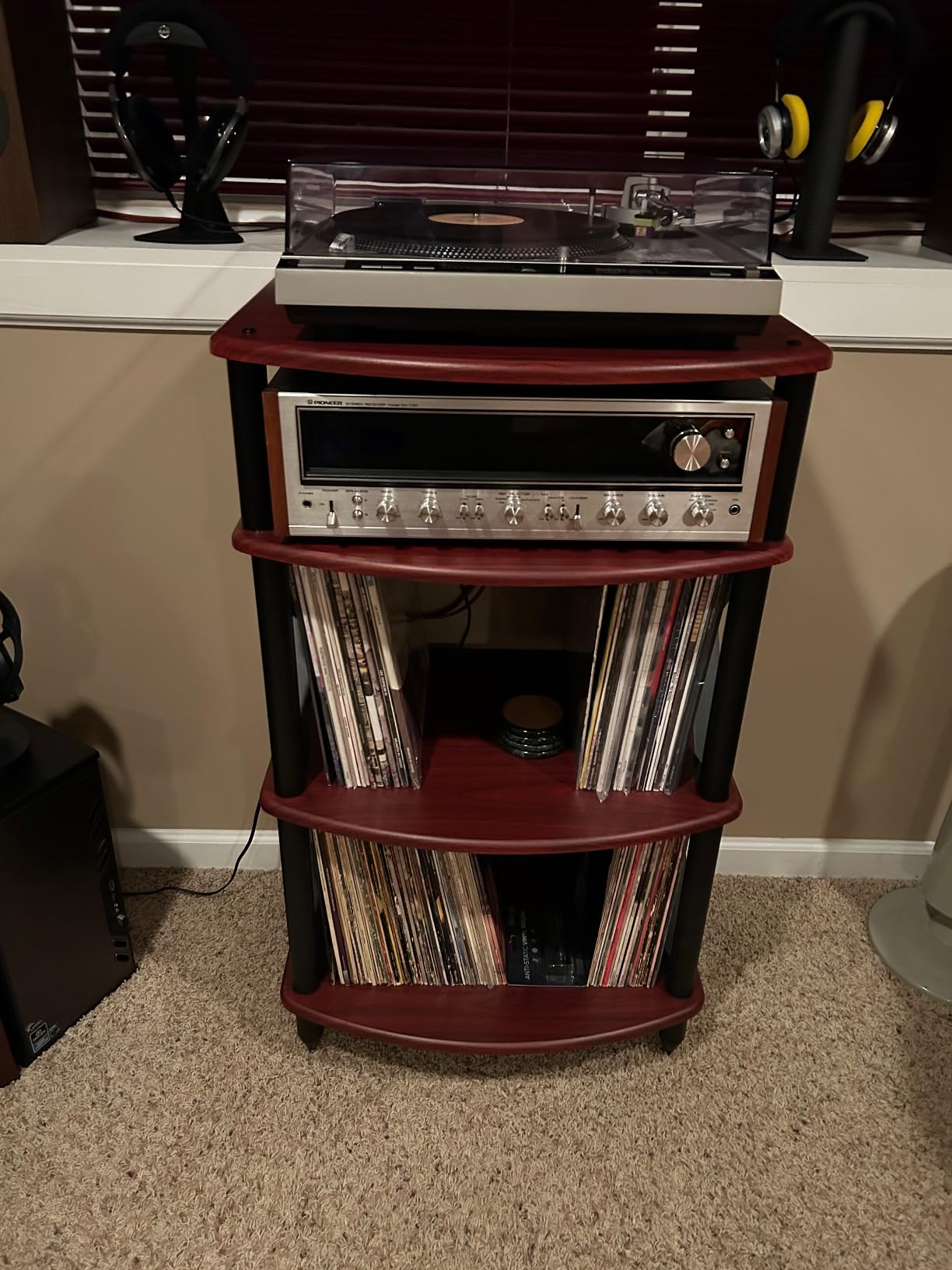 Pangea Audio Vulcan TT Turntable Stand with Vinyl Record Storage (Espresso) customer photo 2