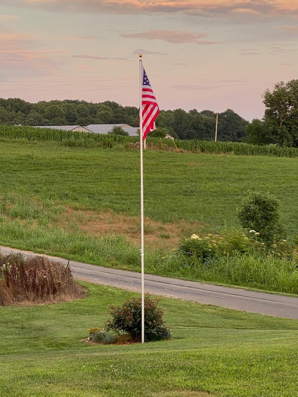 20FT Sectional Flag Pole Kit, 14 Gauge Extra Thick Heavy Duty Aluminum Outdoor In Ground Flagpole for Residential or Commercial, Silver customer photo 1