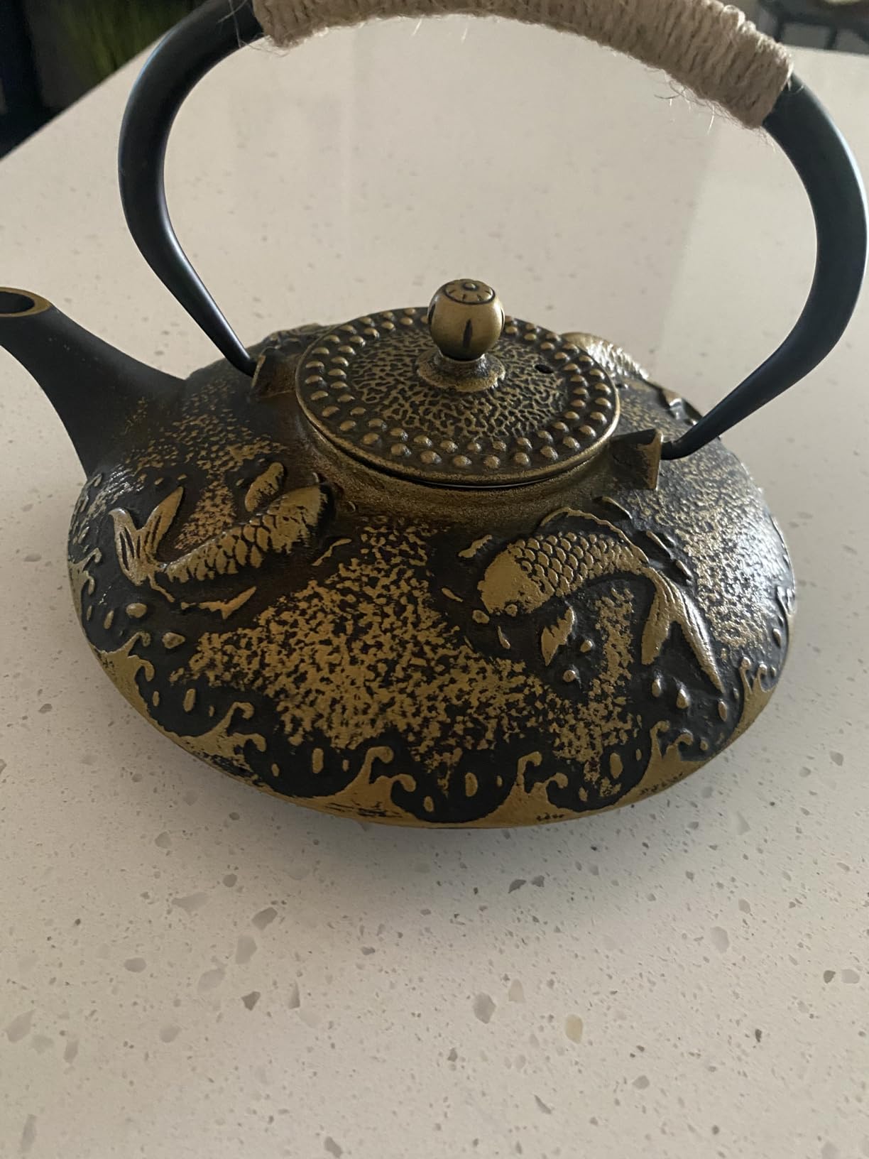 Ufine Blue Floral Cast Iron Teapot Set 28 oz Tea Kettle with 4 Cups, Trivet, Japanese Style Tetsubin for Stove Top with Stainless Steel Infuser customer photo 2