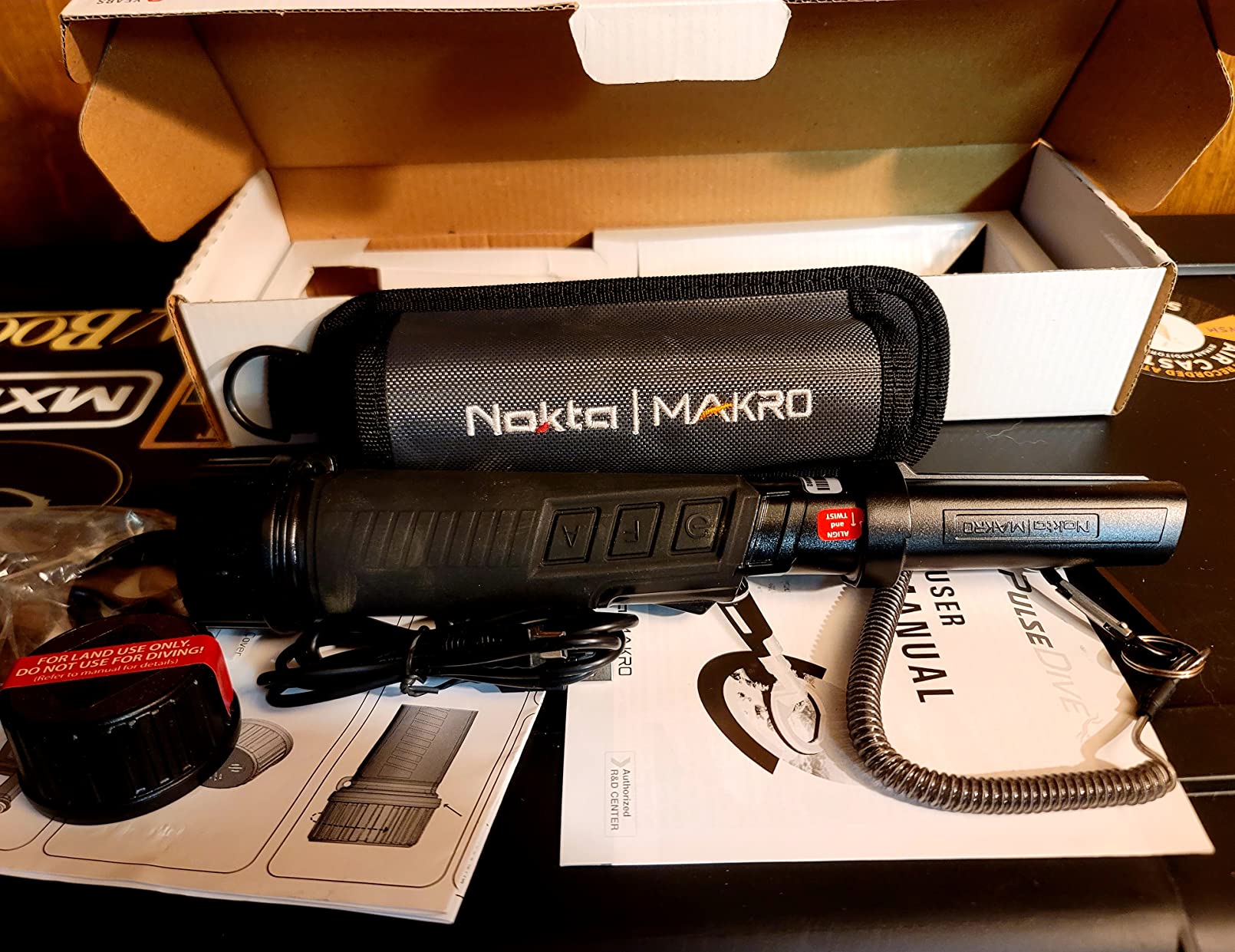Nokta PulseDive Pinpointer with Built-in Wireless Module, 3 kHz Frequency customer photo 2
