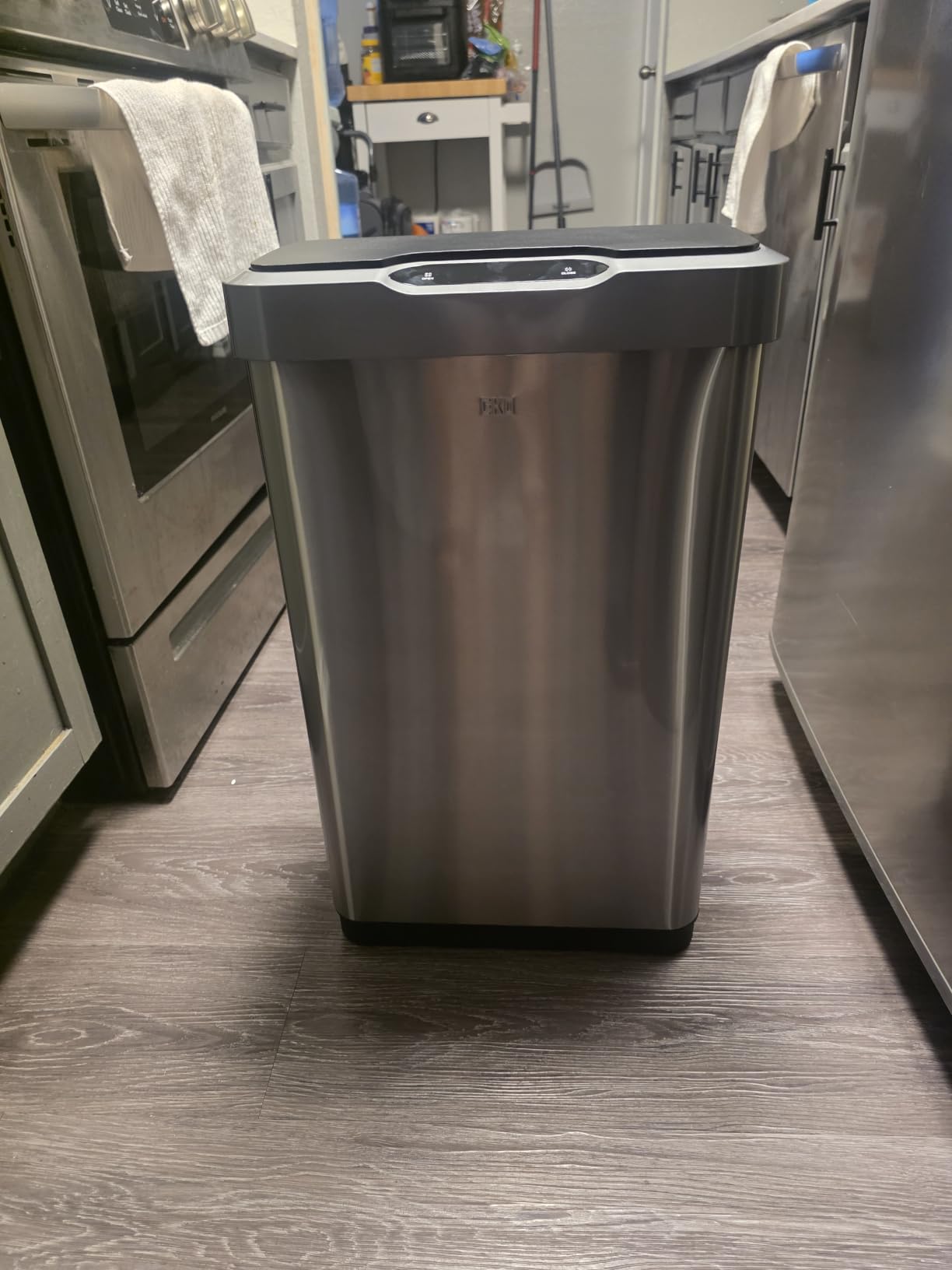 EKO Mirage-T 50 Liter / 13.2 Gallon Touchless Rectangular Motion Sensor Trash Can or Recycling Bin, Brushed Stainless Steel Finish customer photo 1
