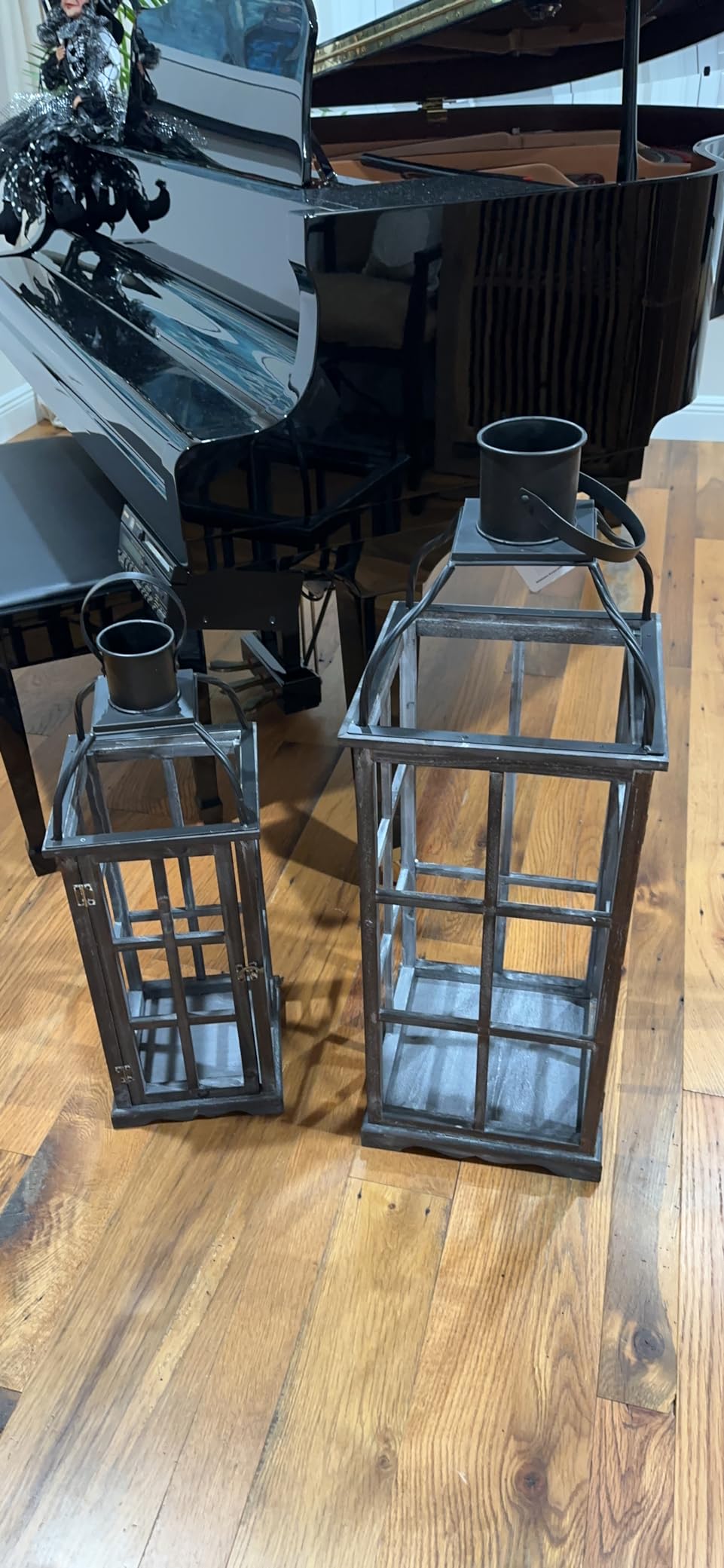 Glitzhome Decorative Candle Lanterns, Set of 2 Farmhouse Oversized Wooden Lanterns Decor Black Lanterns for Porch, Patio, Garden, Balcony, Wedding, Table Centerpiece Decorations(No Glass) customer photo 1