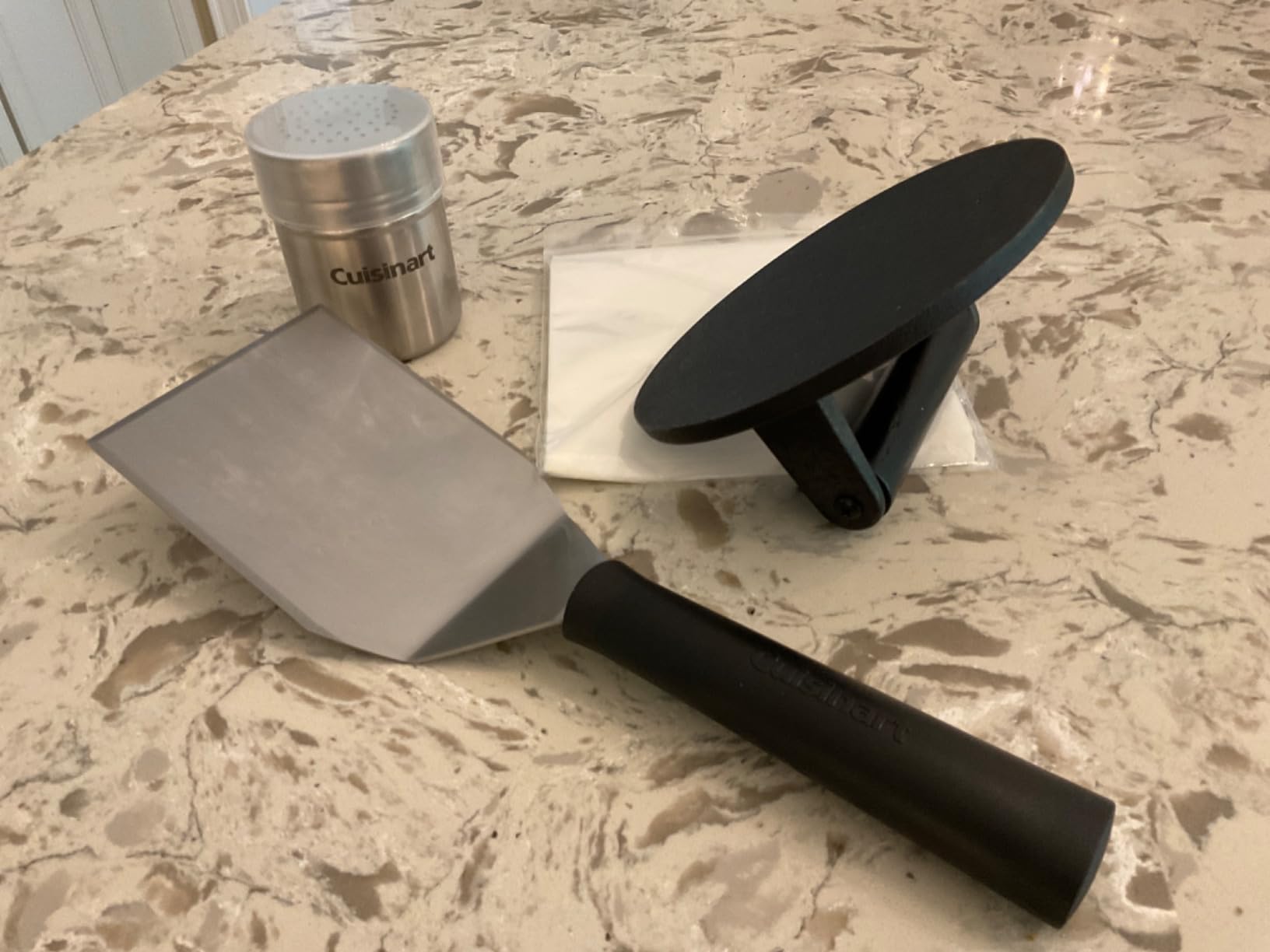 Cuisinart Smash Burger Kit w/Burger Press, Spatula, Shaker & Patty Papers | Smash burger press kit for a cookout or tailgate with stainless steel accessories and a cast iron hamburger press, CSBK-400 customer photo 1