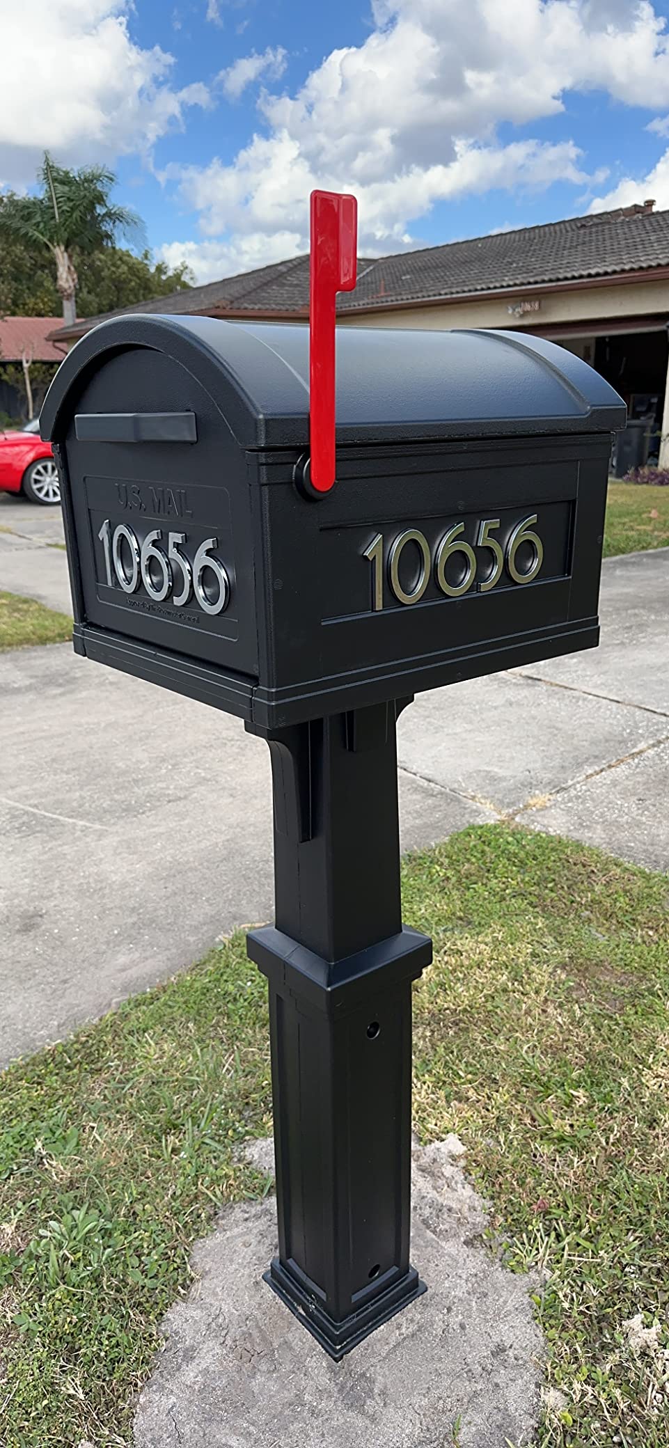 Gibraltar Mailboxes GHC40M01 Grand Haven Decorative Package Mailbox, Mocha customer photo 1