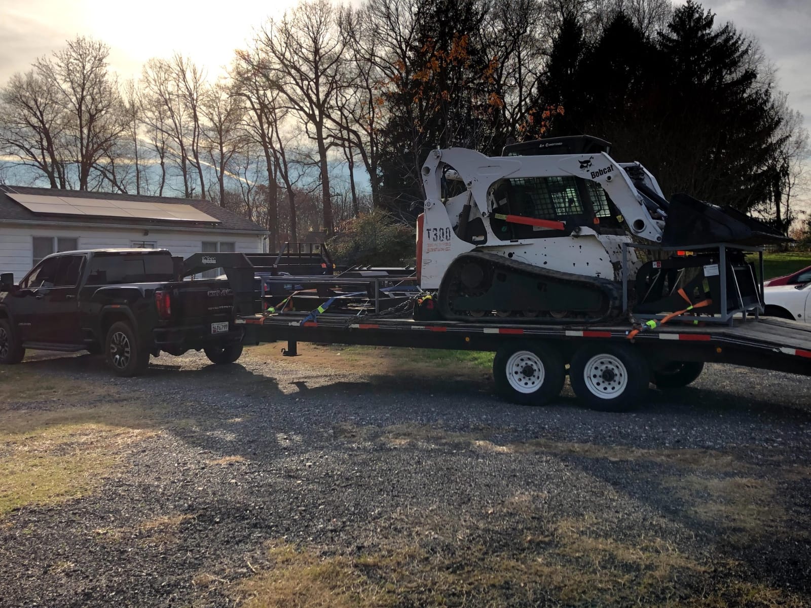 B&W Trailer Hitches Turnoverball Gooseneck Hitch - GNRK1020 - Compatible with 2020-2026 Chevrolet/GMC 2500 & 3500 Trucks customer photo 2
