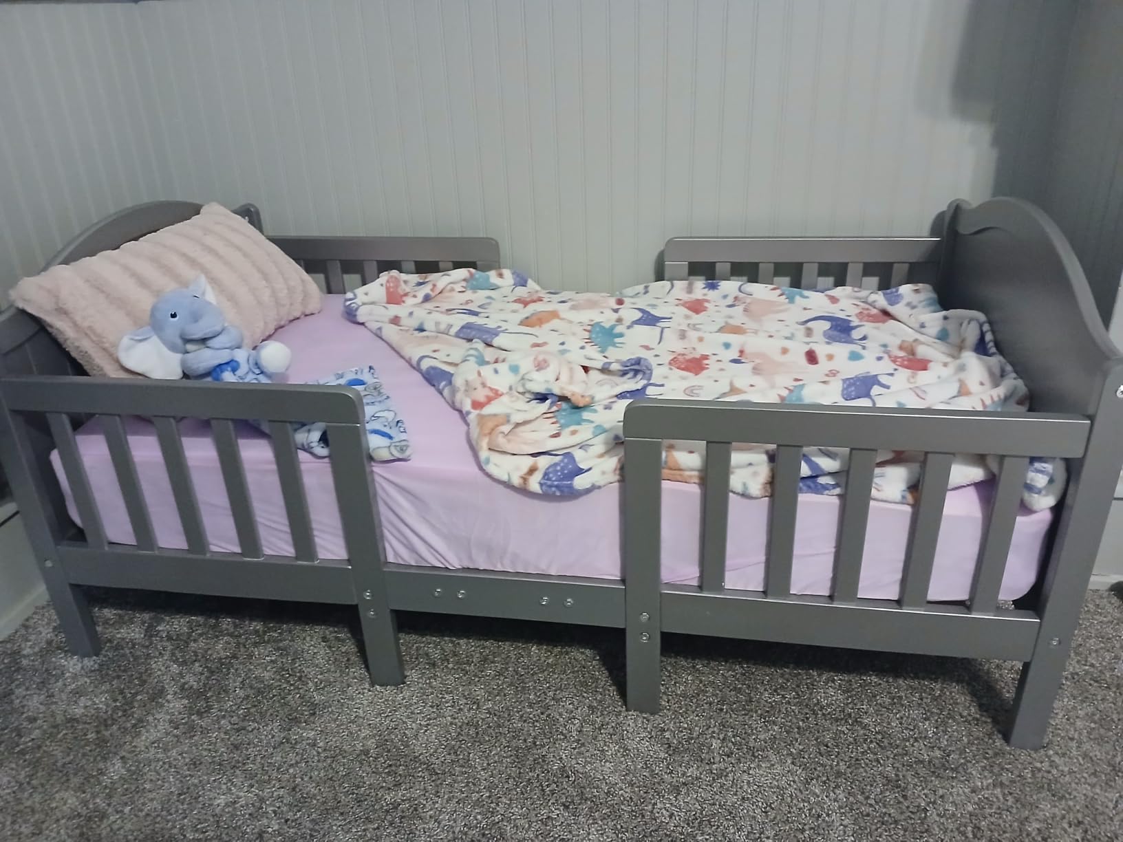 Dream On Me Portland 3-in-1 Convertible Toddler Bed, Converts to 2 Chairs & Table, Low Floor Design with 4 Safety Guard Rails, Baby Safety Alliance & Greenguard Gold Certified - Storm Grey customer photo 2