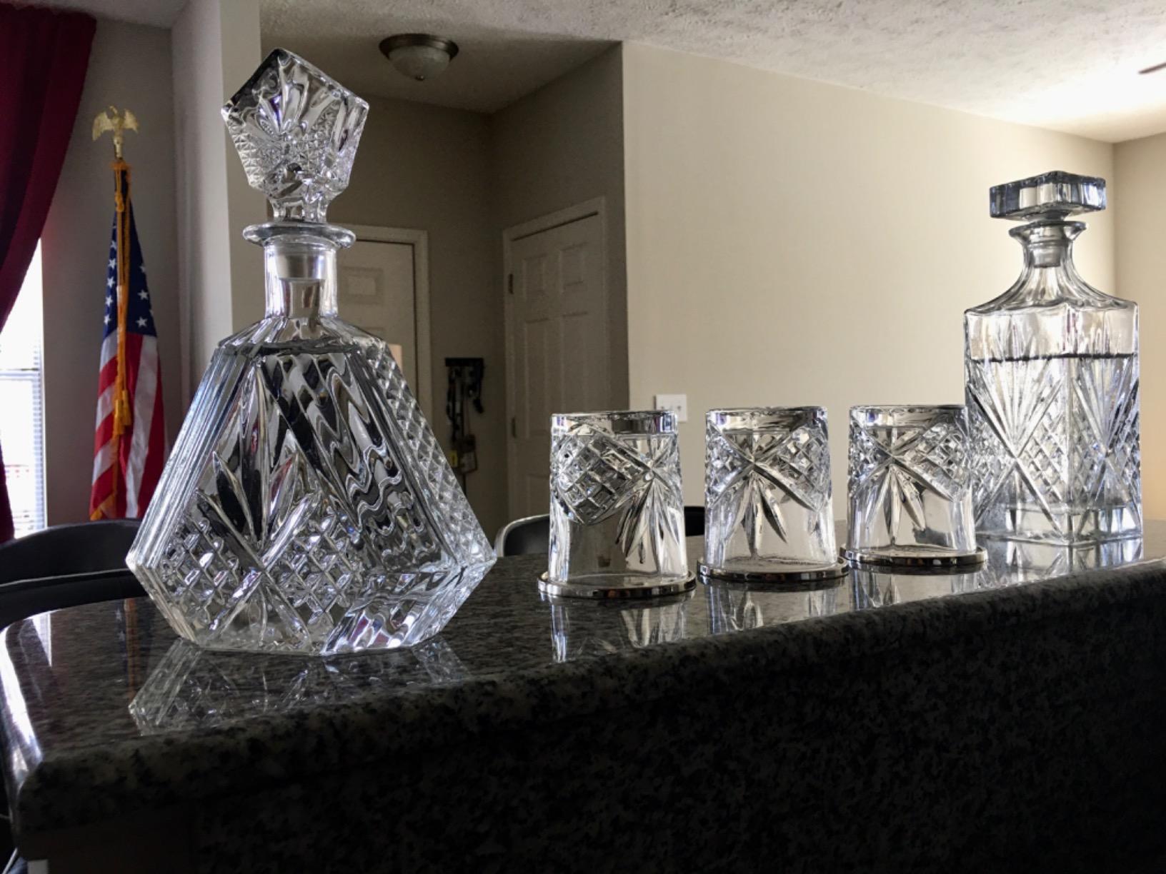 Godinger Whiskey Decanter and 6 Whiskey Glasses Bar set, for Liquor Scotch Bourbon Wine - Dublin Crystal Collection customer photo 2