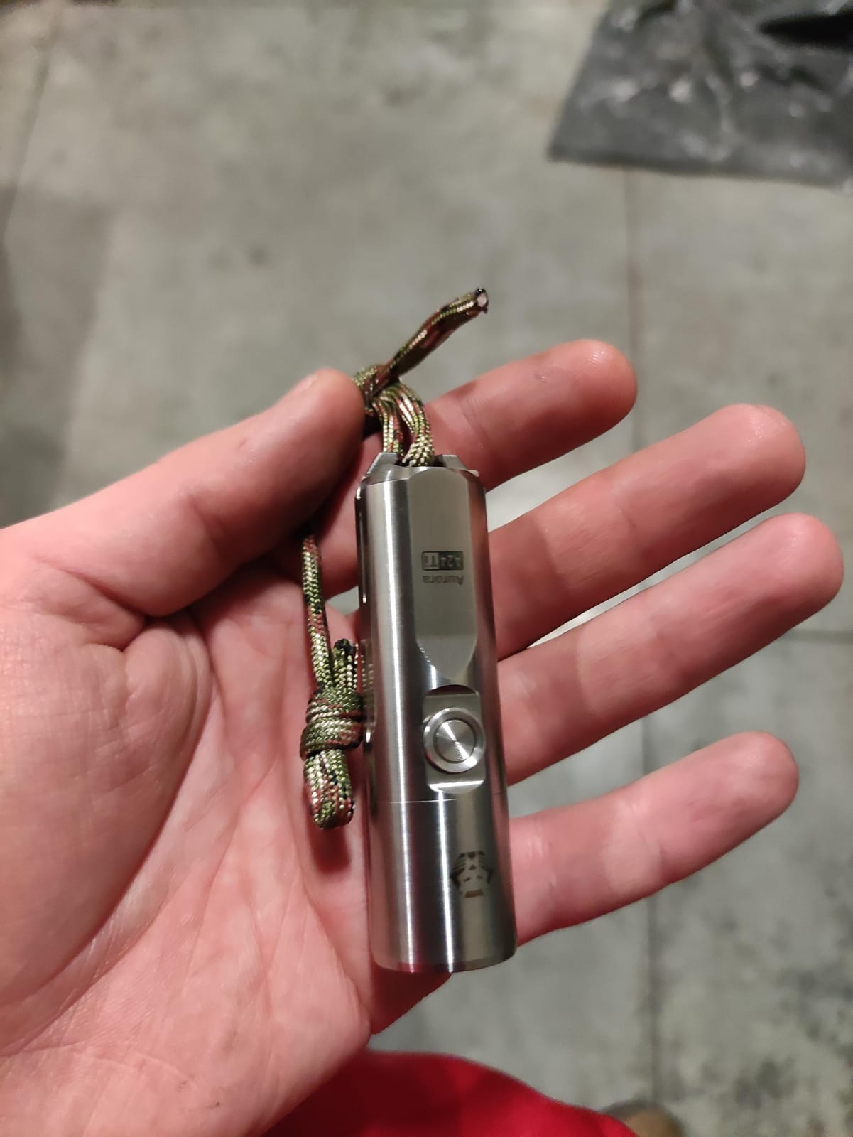 RovyVon Aurora A24 G2 Titanium LED Flashlight, 1000 Lumen, Pocket Flashlight with Lockout Mode, Rechargeable EDC Flashlight, 7 Modes, Water Resistant for Everyday Carry, Hiking, Camping customer photo 2