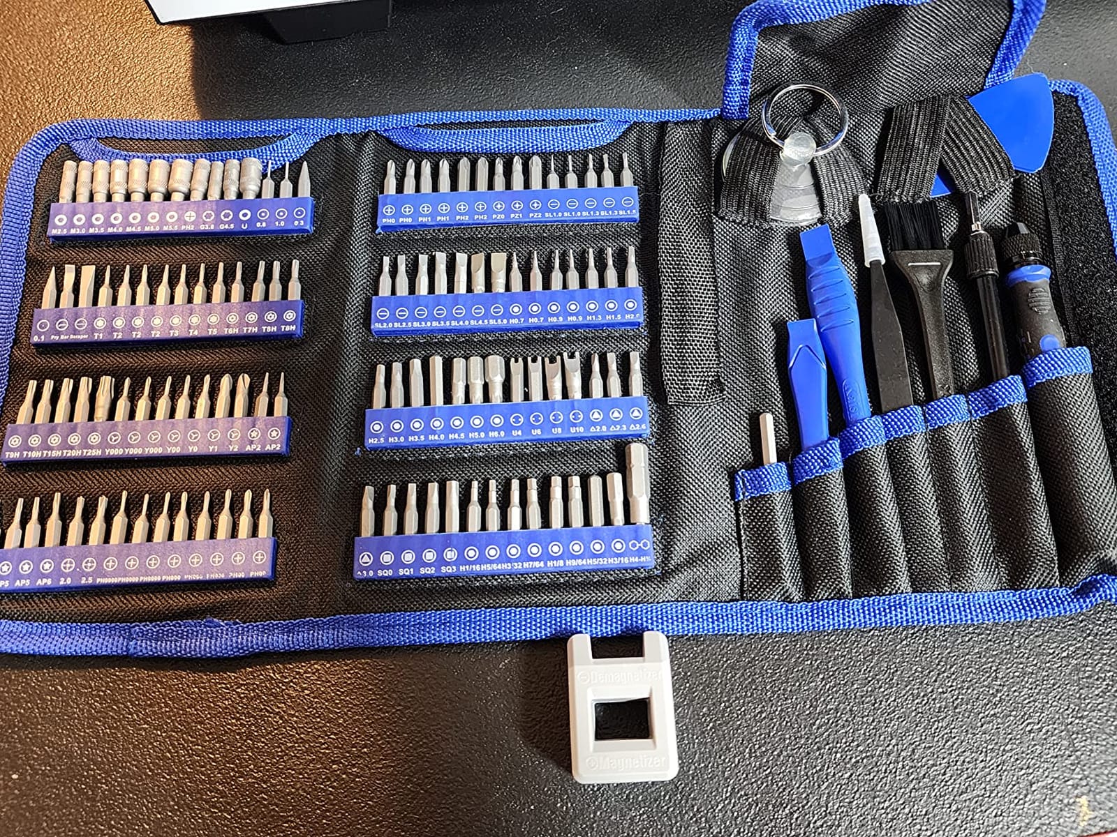 Kaisi 136 in 1 Electronics Repair Tool Kit Professional Precision Screwdriver Set Magnetic Drive Kit with Portable Bag customer photo 2