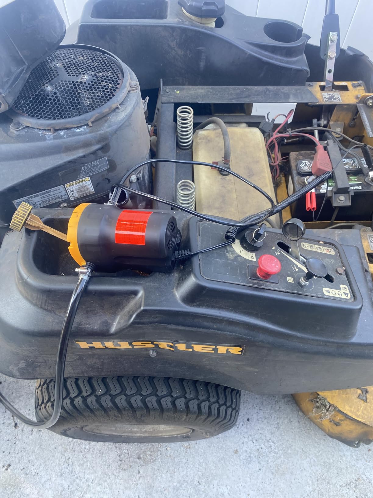 Amarine Made Oil Pump, Oil Extractor Pump 12V 60W Oil Removal Pump for Fluid Change, Electric Oil Change Transfer Pumps, Easily Scavenge Fluid from Cars, Motorcycles, RVs, Boats, and lawn Equipment customer photo 1