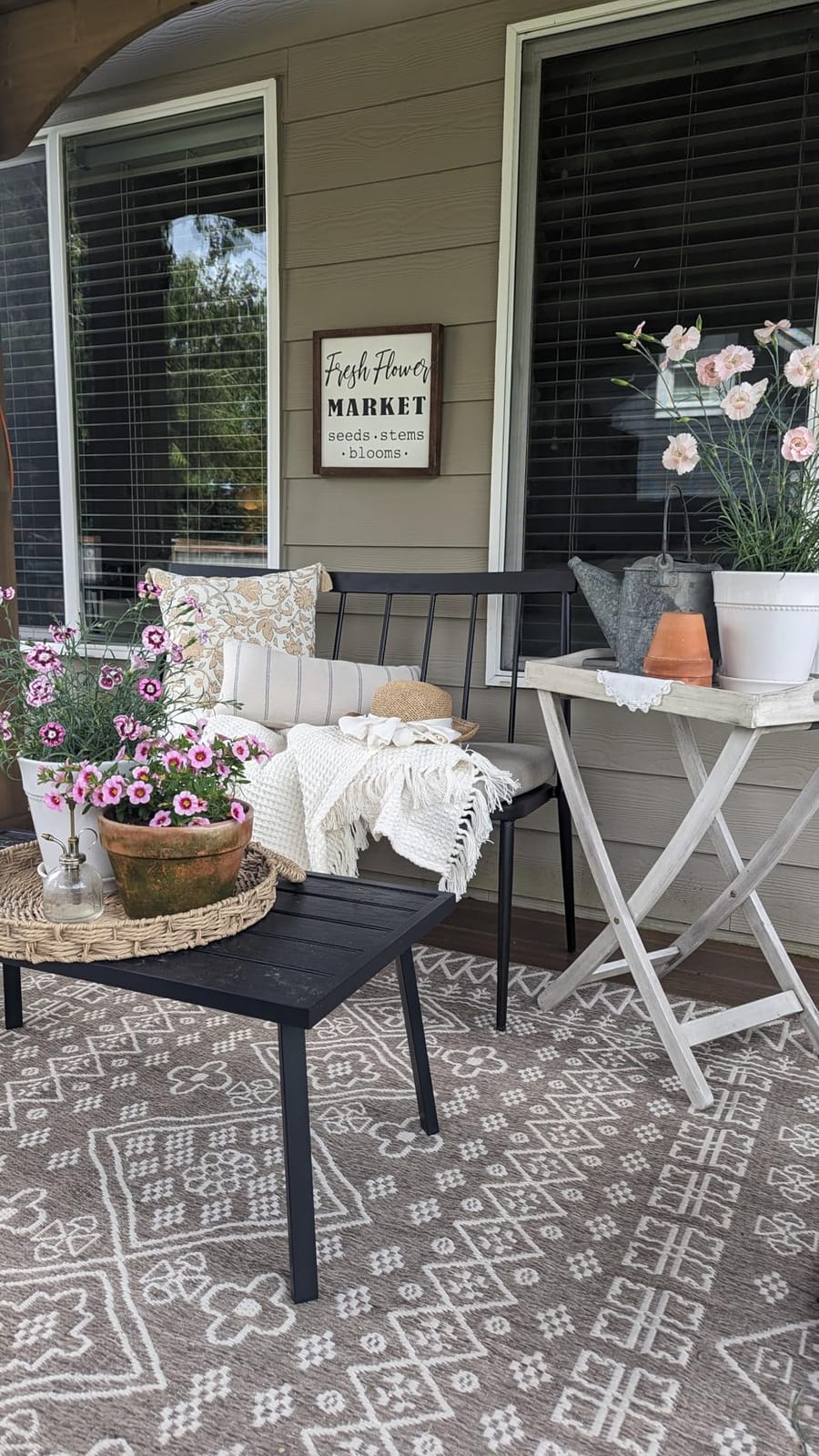 C-Hopetree Small Metal Outdoor Coffee Side Table for Outside Patio, Rectangle, Black customer photo 1