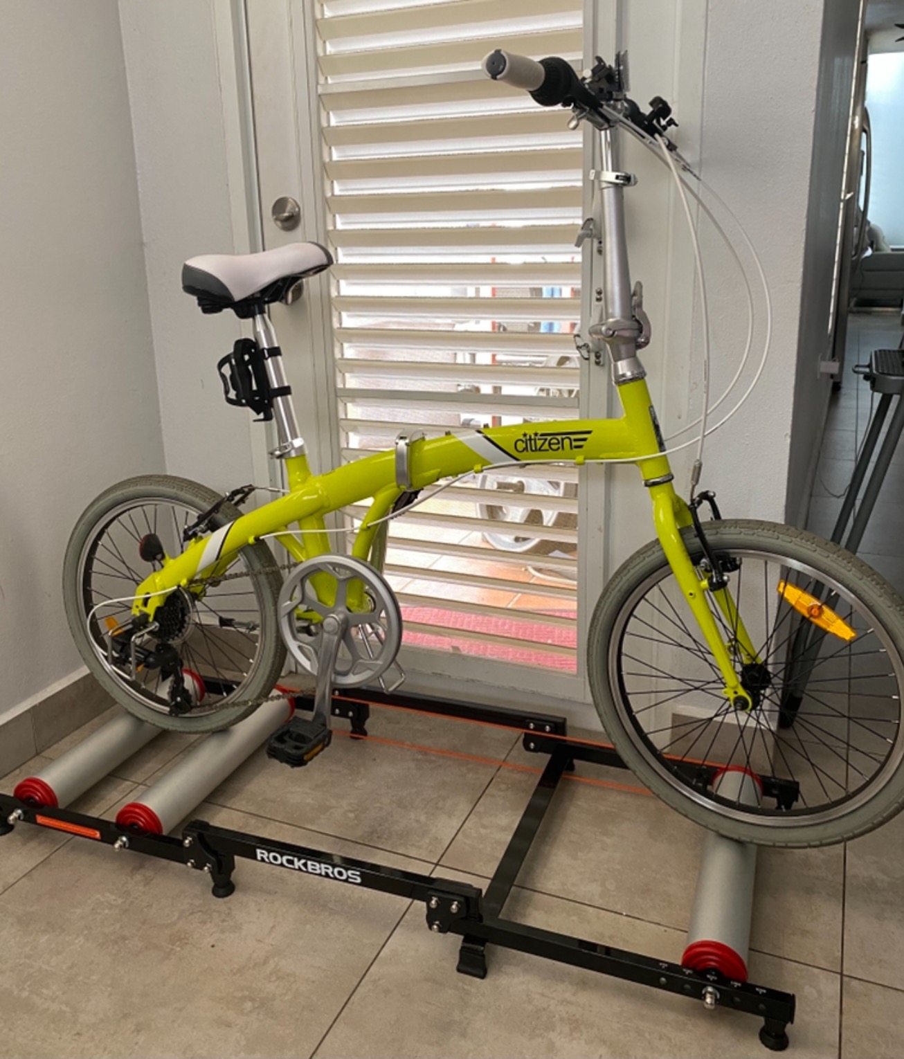 ROCKBROS Bike Rollers Adjustable Bike Trainer Stand Foldable Indoor Cycling Bicycle Roller with Resistance for MTB Road Bike Exercise customer photo 2