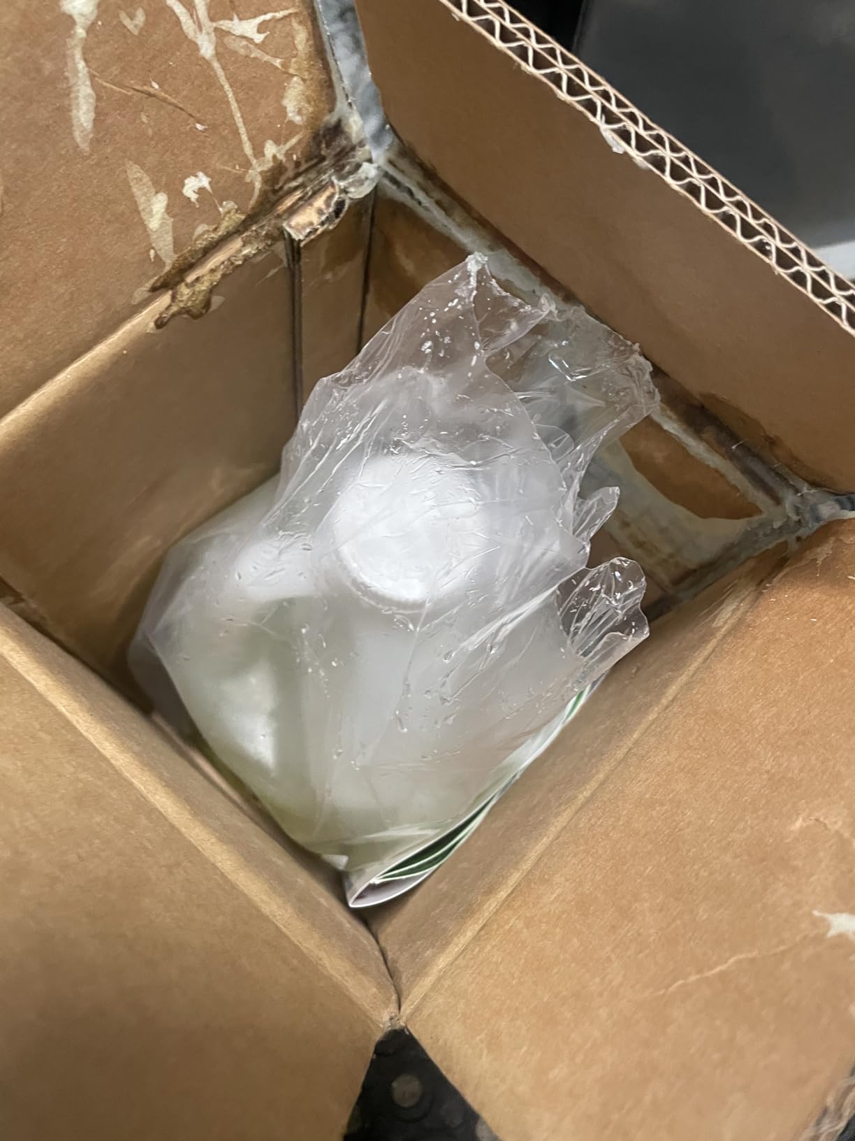 Dish Chlorine Concentrate - Food Contact Surfaces- Commercial Dishwasher - No Rinse - Food Service Kitchen - Multi-Use - Makes one 5-Gallon Pails (Diluted Further to 1,280 Gallons) customer photo 1