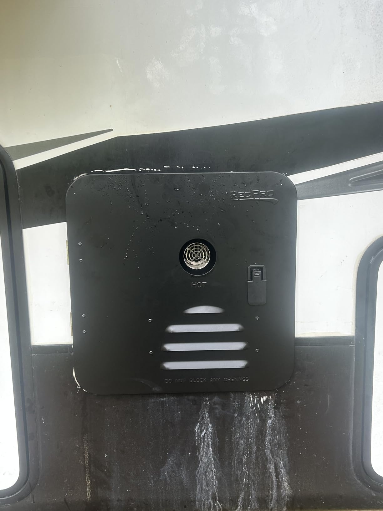 RecPro RV Tankless Gas Water Heater | 42,000 BTU | Black customer photo 1
