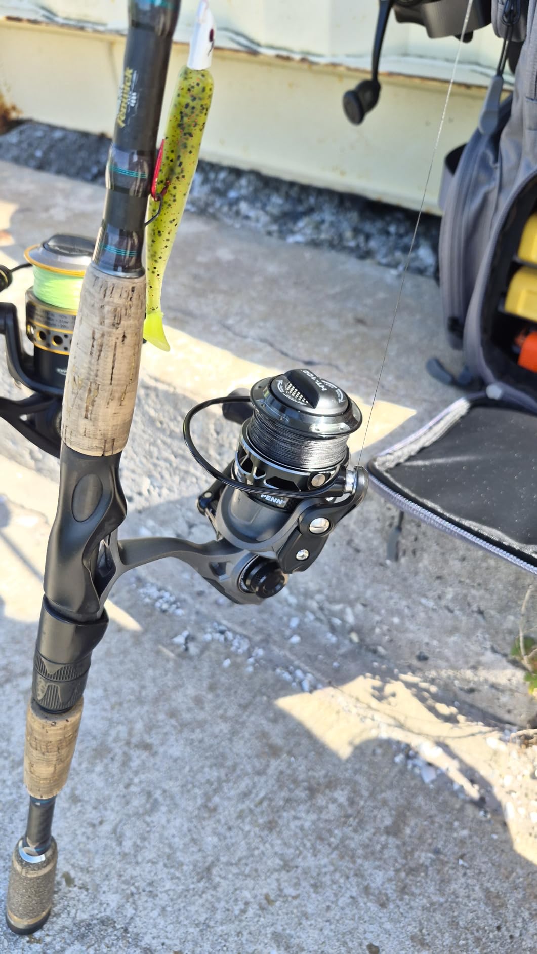 Penn Clash II Spinning Reel - Lightweight Saltwater Shore and Kayak Fishing Reel for Lure Fishing - Sea Fishing Reel for Bass, Pollack, Cod, Wrasse customer photo 1