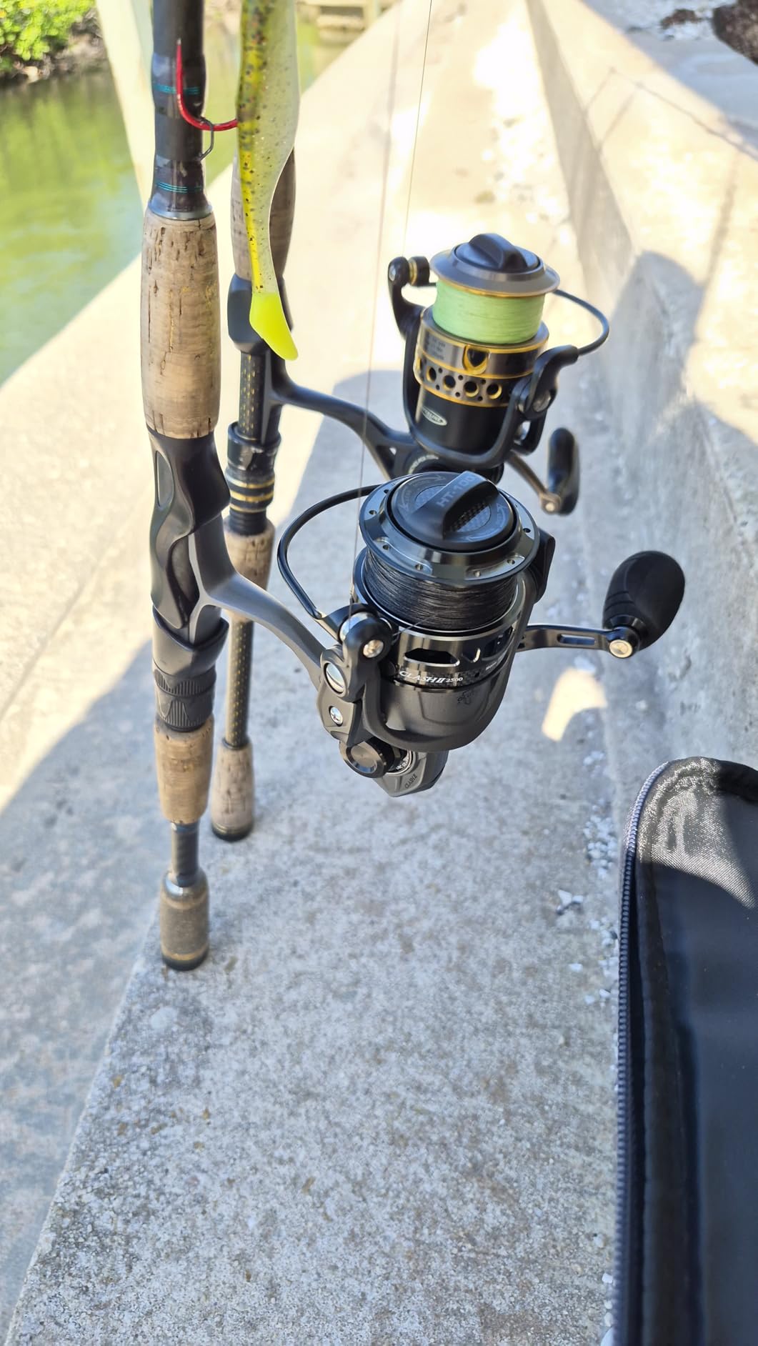 Penn Clash II Spinning Reel - Lightweight Saltwater Shore and Kayak Fishing Reel for Lure Fishing - Sea Fishing Reel for Bass, Pollack, Cod, Wrasse customer photo 2