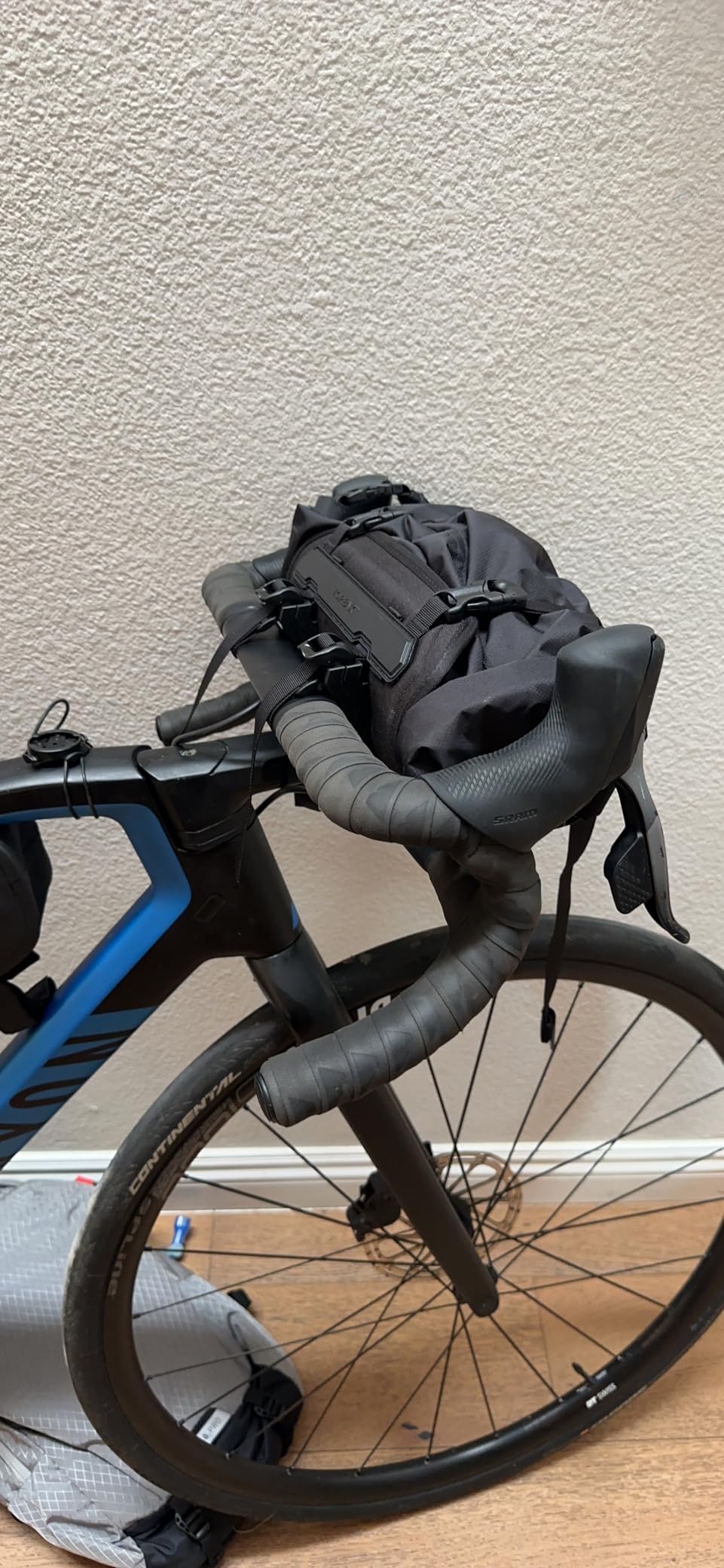 Topeak FrontLoader Bicycle Handlebar Bag customer photo 1