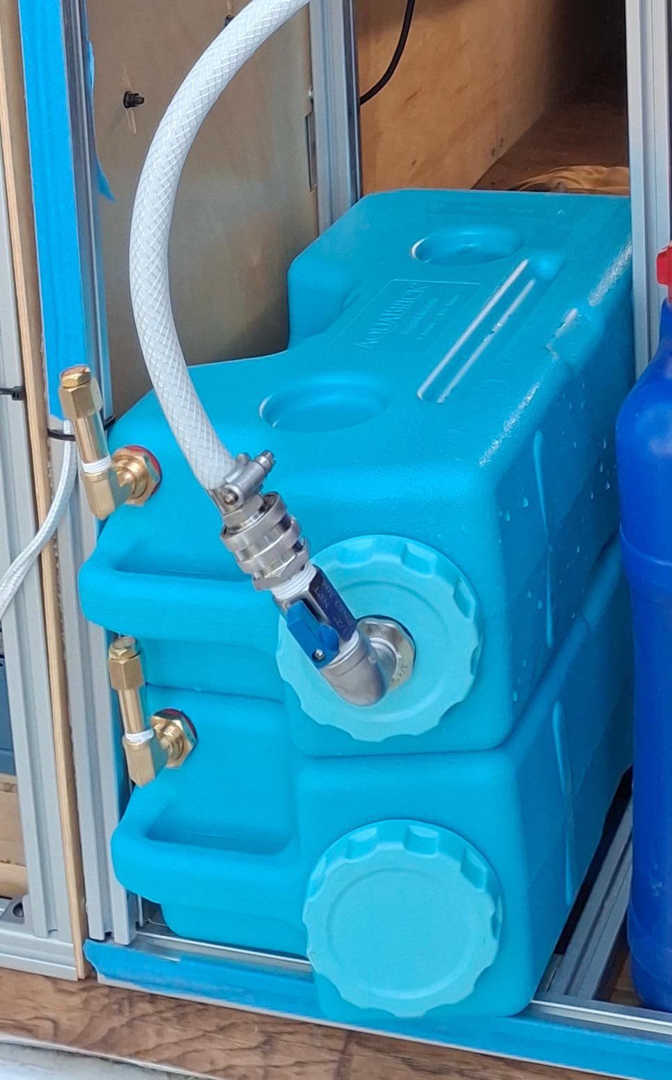 Sagan Life AquaBrick Emergency Water Storage Containers w Ventless Spigot Cap, Leak Proof Guaranteed Portable Stackable - holds 3 Gal, Long Term Food Storage holds 20 lbs, 2 Cont PK + Spigot customer photo 2