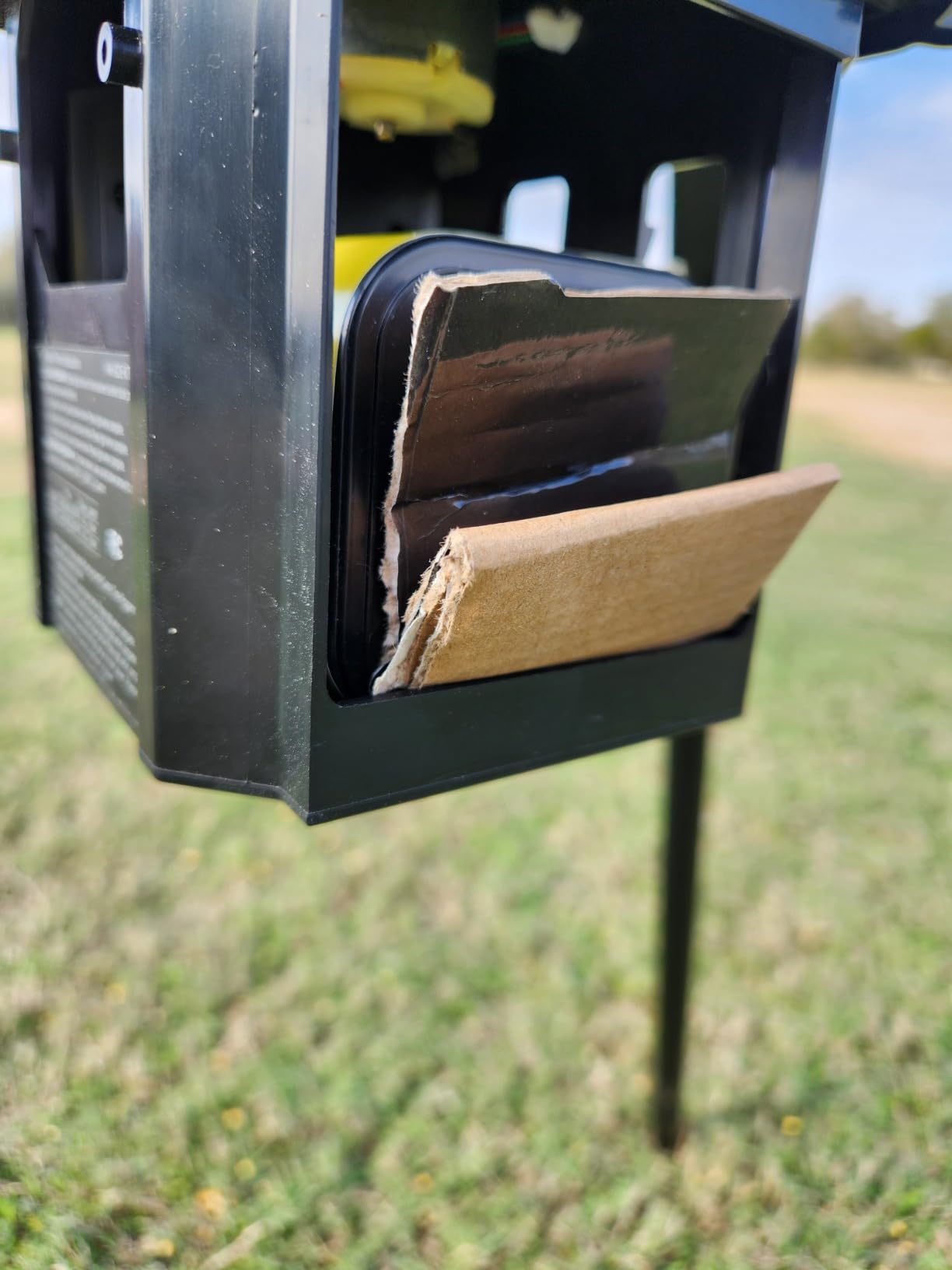 American Hunter 30 Gal Nesting Hopper | Hunting Durable Lightweight 3 Legged Game Feeder with XDE-Pro Automatic Delivery System customer photo 1