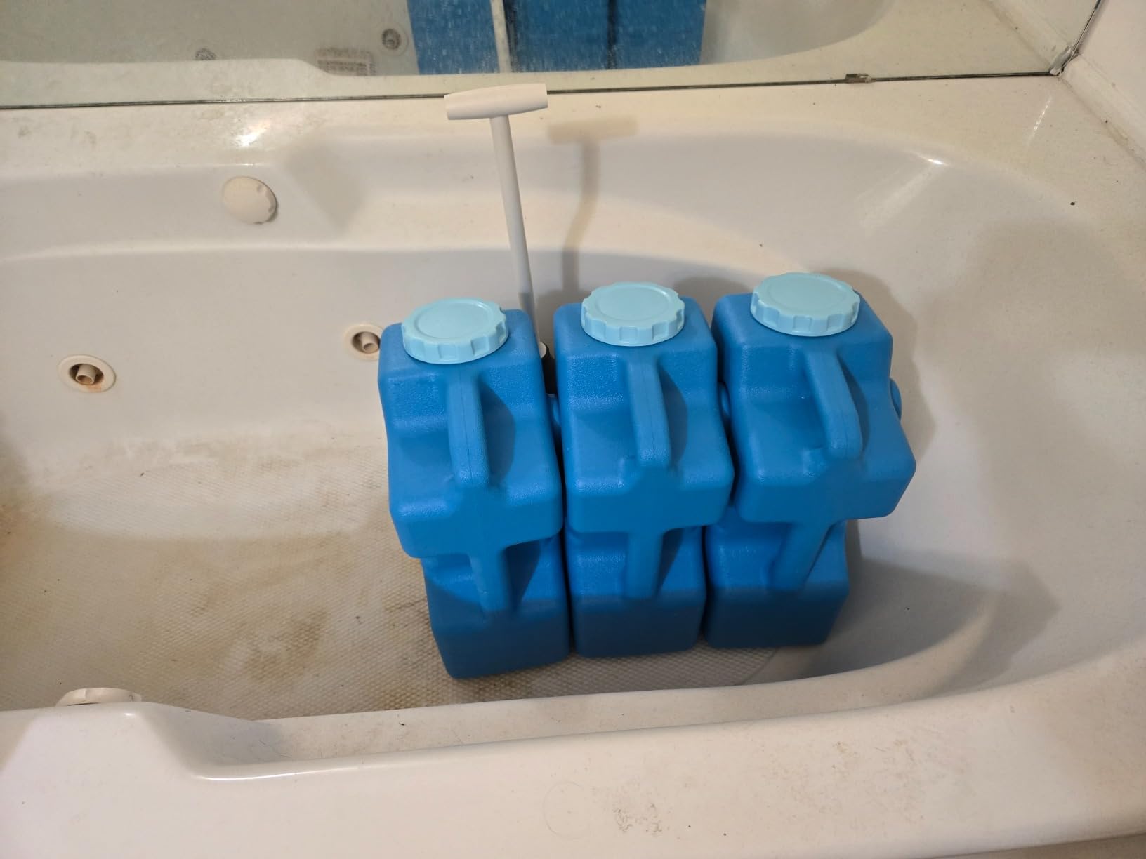 AquaBrick 3 Gallon Long Term Water Storage Container, Stackable, BPA Free, Blue (6) customer photo 2