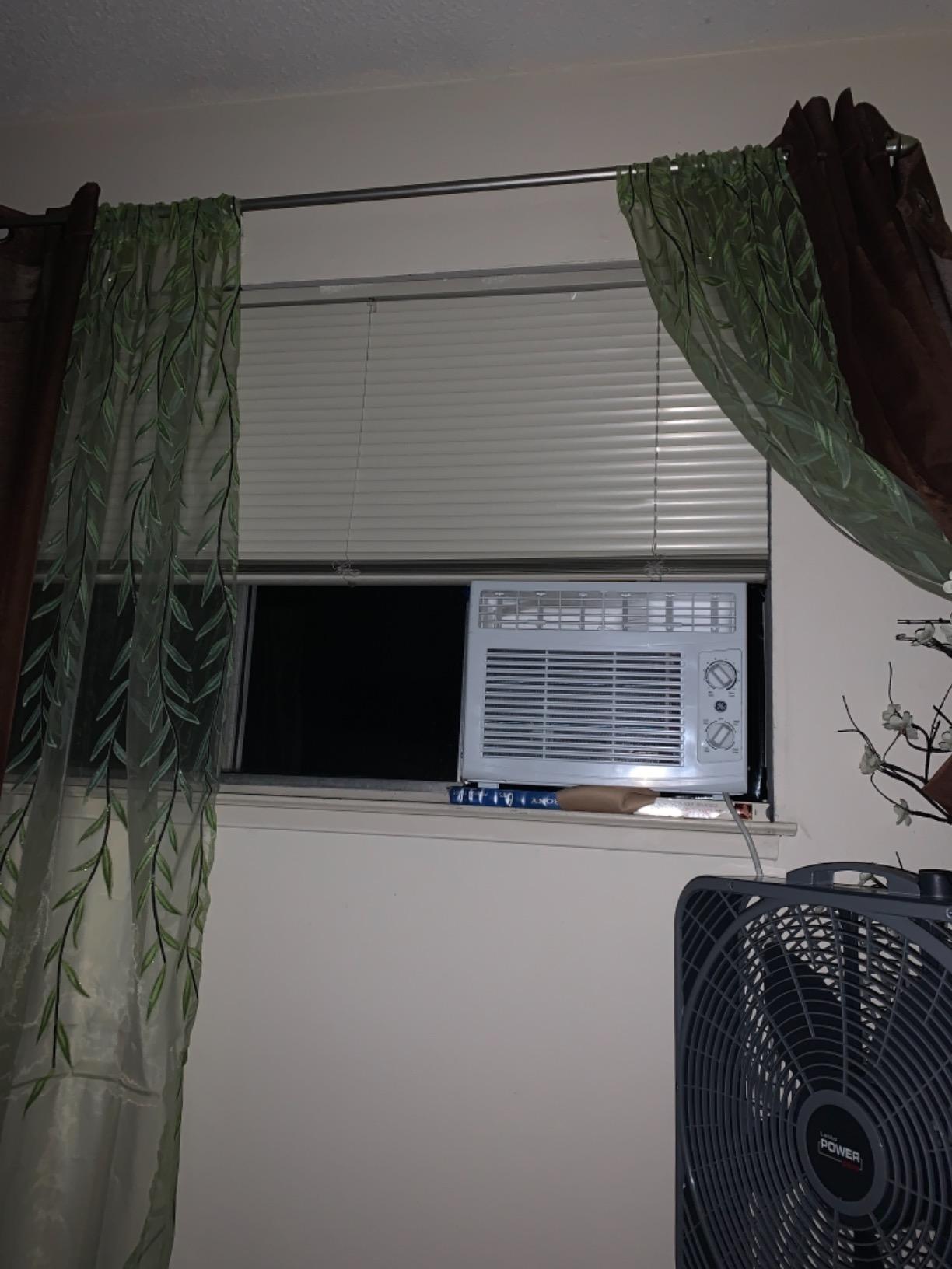 GE 5,000 BTU Mechanical Window Air Conditioner for Small Rooms up to 150 sq ft. customer photo 1
