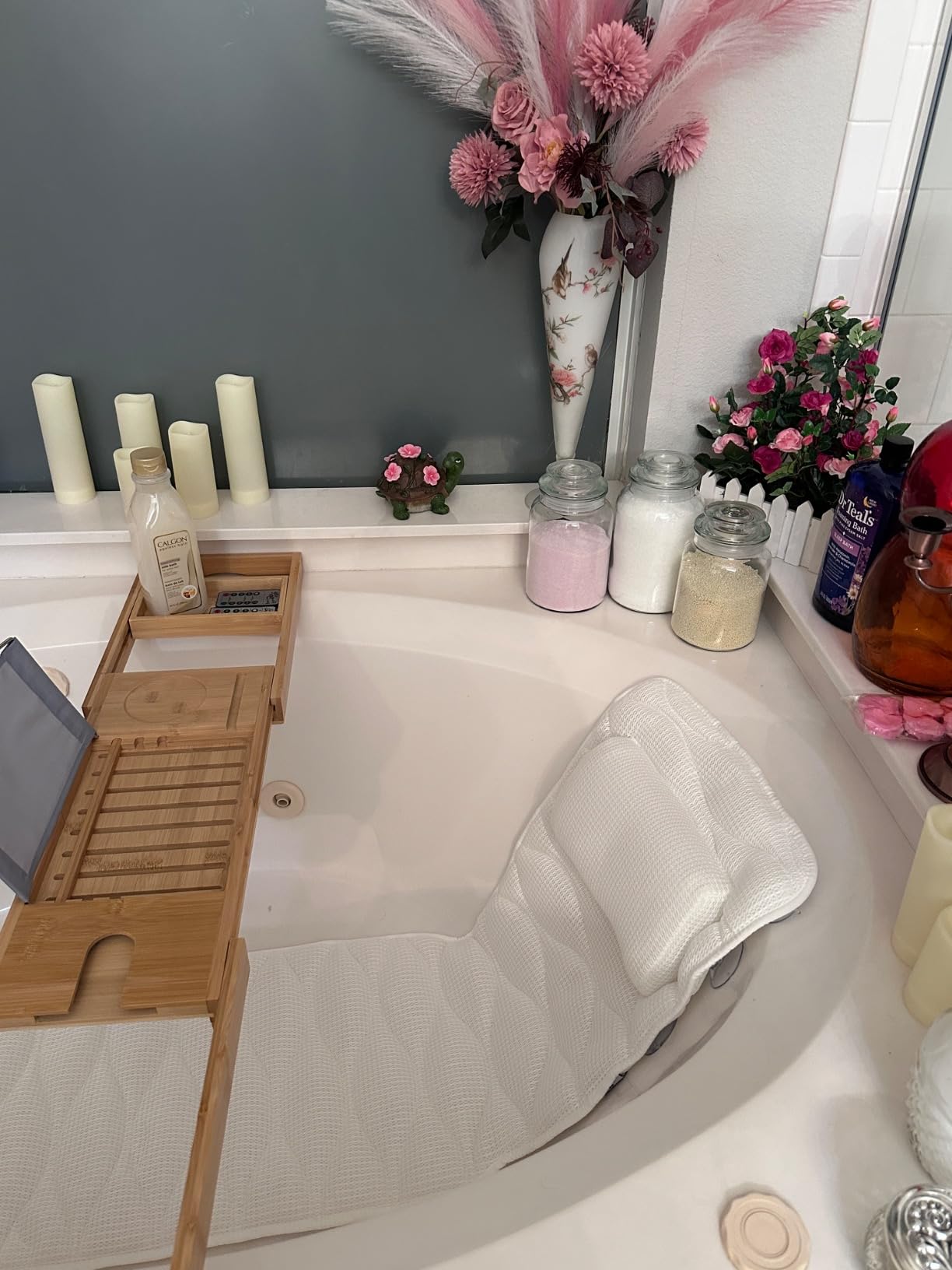 Sen Yi Bao Luxury Bamboo Bathtub Tray - Wooden Expandable Caddy with Book, Tablet, Wine Holder - Gift Idea customer photo 1