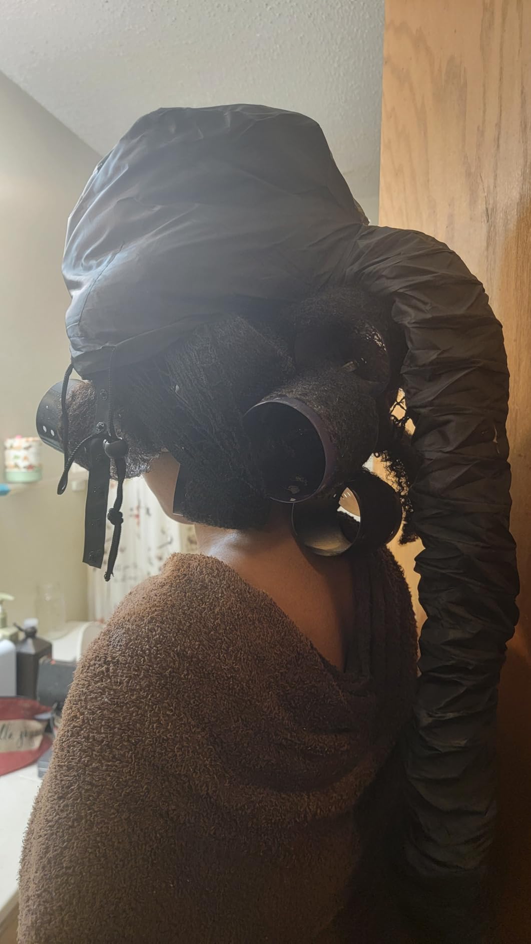 Bonnet Hood Hair Dryer Attachment - Soft, Adjustable Extra Large Bonnet Hair Dryer for Speeds Up Drying Time at Home, Easy to Use for Styling, Curling and Deep Conditioning (Black) customer photo 2