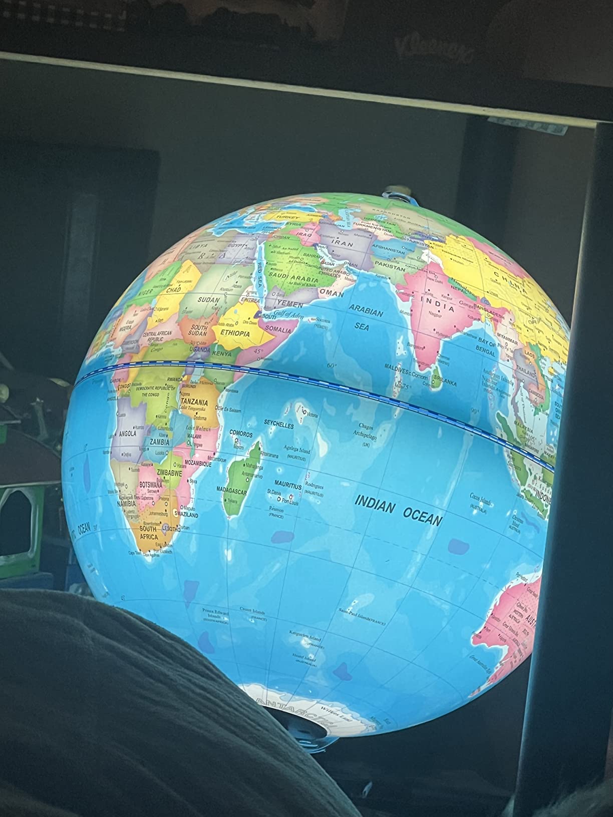 POOCCI 6 in1 Illuminated World Globe for Kids & Adults All Ages High Clear Map, Illuminates Educational Interactive STEM Toy, Light Up Kids Globe Lamp,Gifts For Boys And Girls customer photo 1