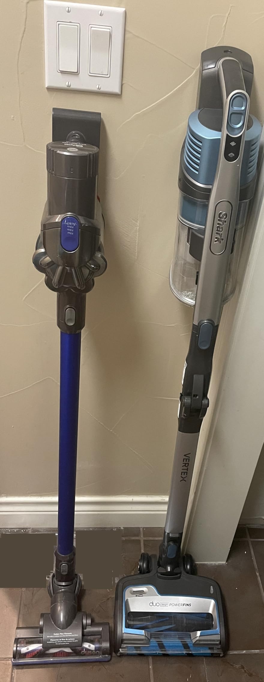 Shark IZ462H Vertex Ultra Lightweight Cordless Stick Vacuum with DuoClean PowerFins, Crevice, Pet Multi-Tool, Anti-Allergen, Brush, Removable Handheld, Flex, 60 min Runtime, Blue, MultiFLEX customer photo 1