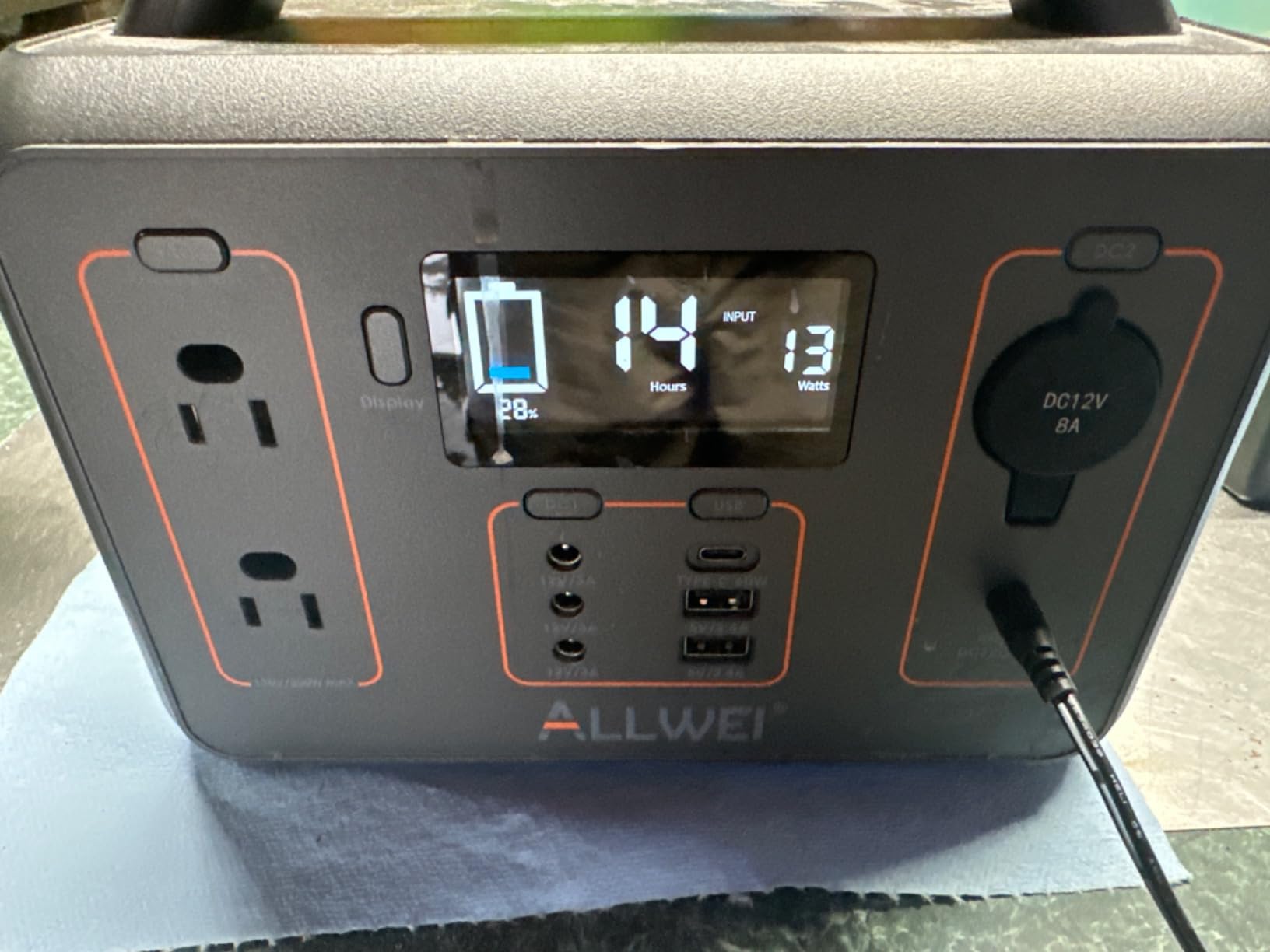 ALLWEI Portable Power Station 300W, 256Wh Solar Generator LiFePO4 Battery customer photo 2