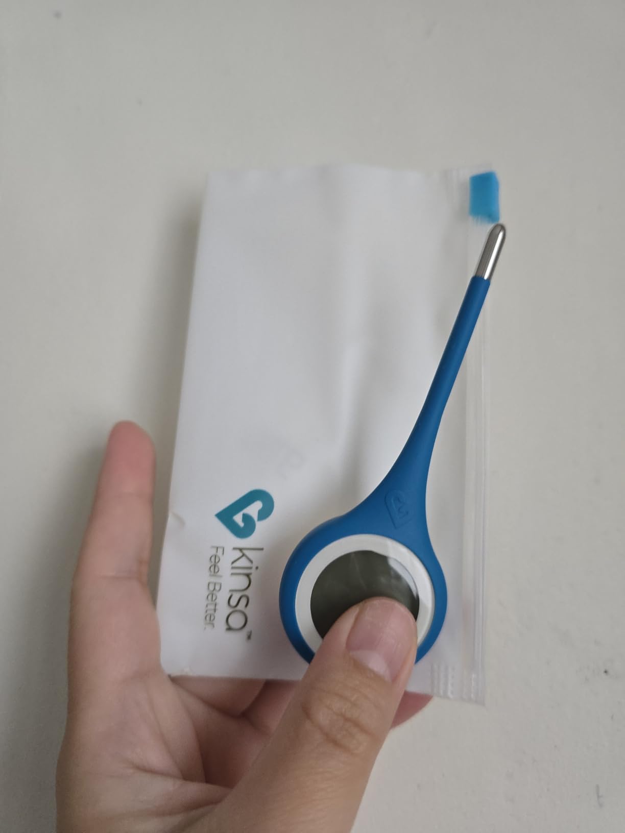 Kinsa QuickCare Smart Digital Thermometer, FDA Cleared | Medical termometro for oral, armpit or rectal readings for babies, kids and adults customer photo 2