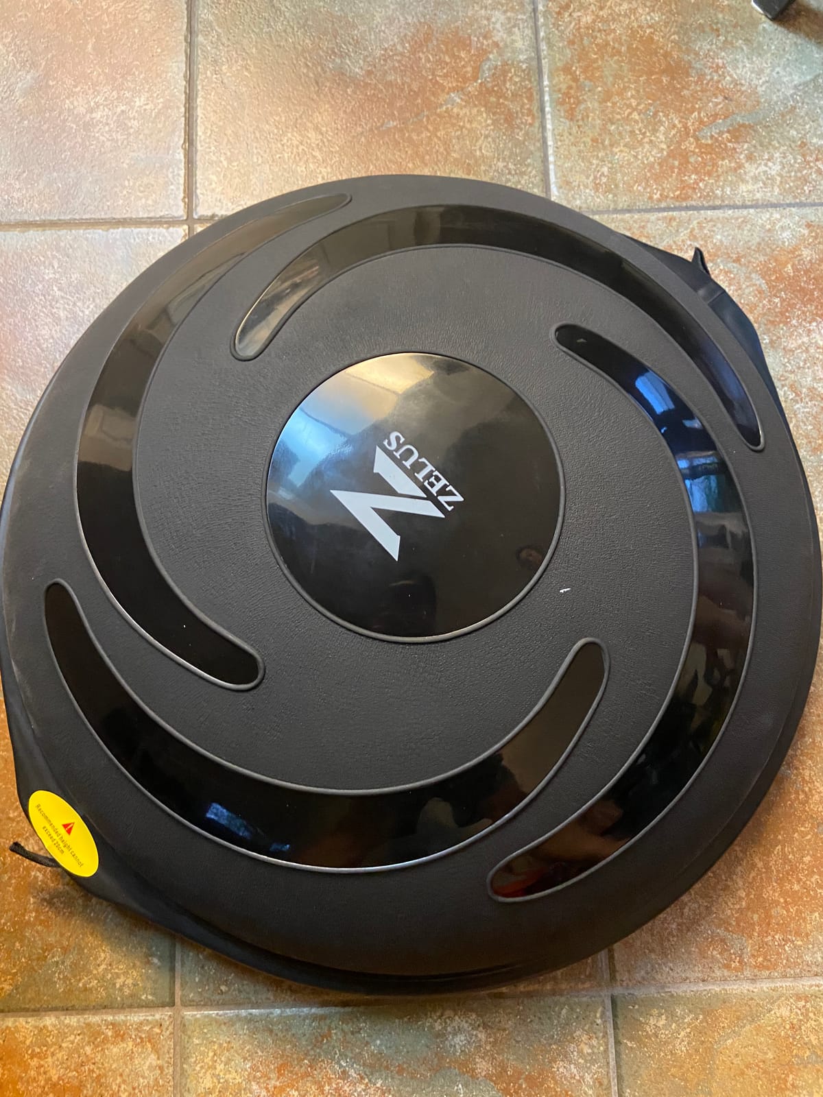 ZELUS 25in. Balance Ball | 660lb Inflatable Half Exercise Ball Wobble Board Balance Trainer w Nonslip Base | Half Yoga Ball Strength Training Equipment w 2 Bands, Pump, Extra Ball Included customer photo 1