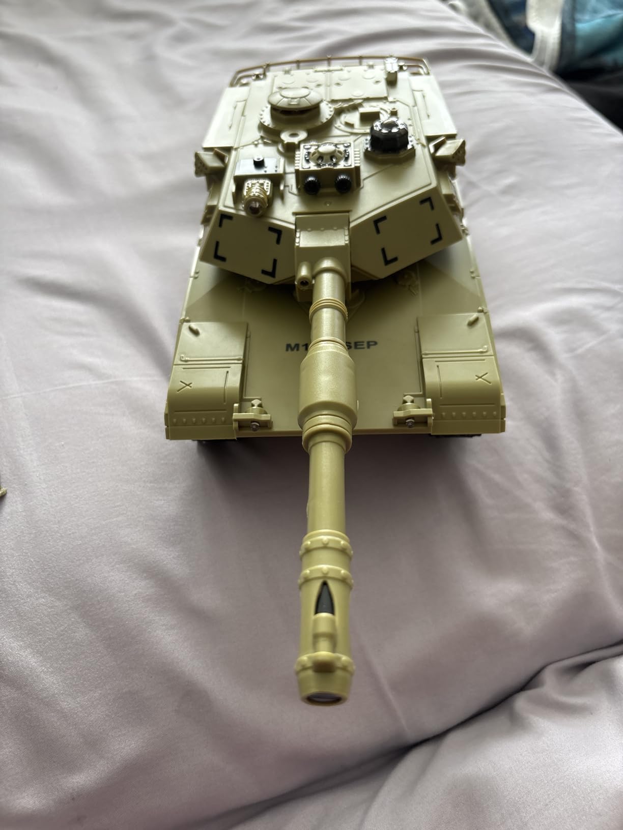 RC Tank US M1A2 Abrams Remote Control Military Tank Toy | IR Battle, 2.4GHz, 1:28 Scale, Sounds, Lights, Soldiers, Army Vehicle Gift for Kids 6+ customer photo 1