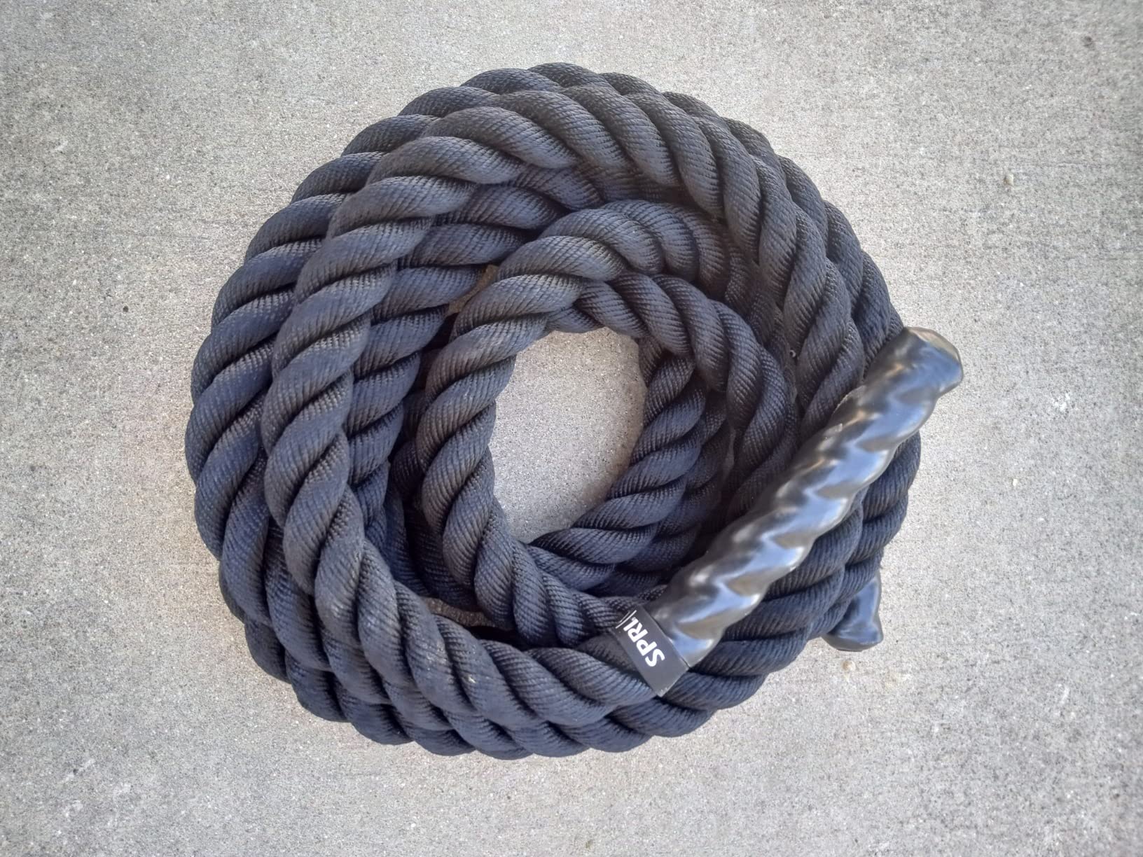 SPRI Battle Rope, Weighted Exercise Rope, Strength | Battle Rope for Strength, HIIT Conditioning & Endurance Training | Heavy-Duty Nylon | Home Gym & Commercial Use customer photo 2