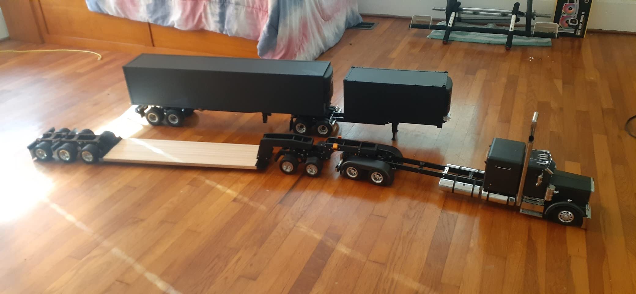 US in Stock Toucan RC Hobby 1/14 2 Axles RC Tractor Flatbed Trailer DIY Model Remote Control Semi Truck customer photo 1