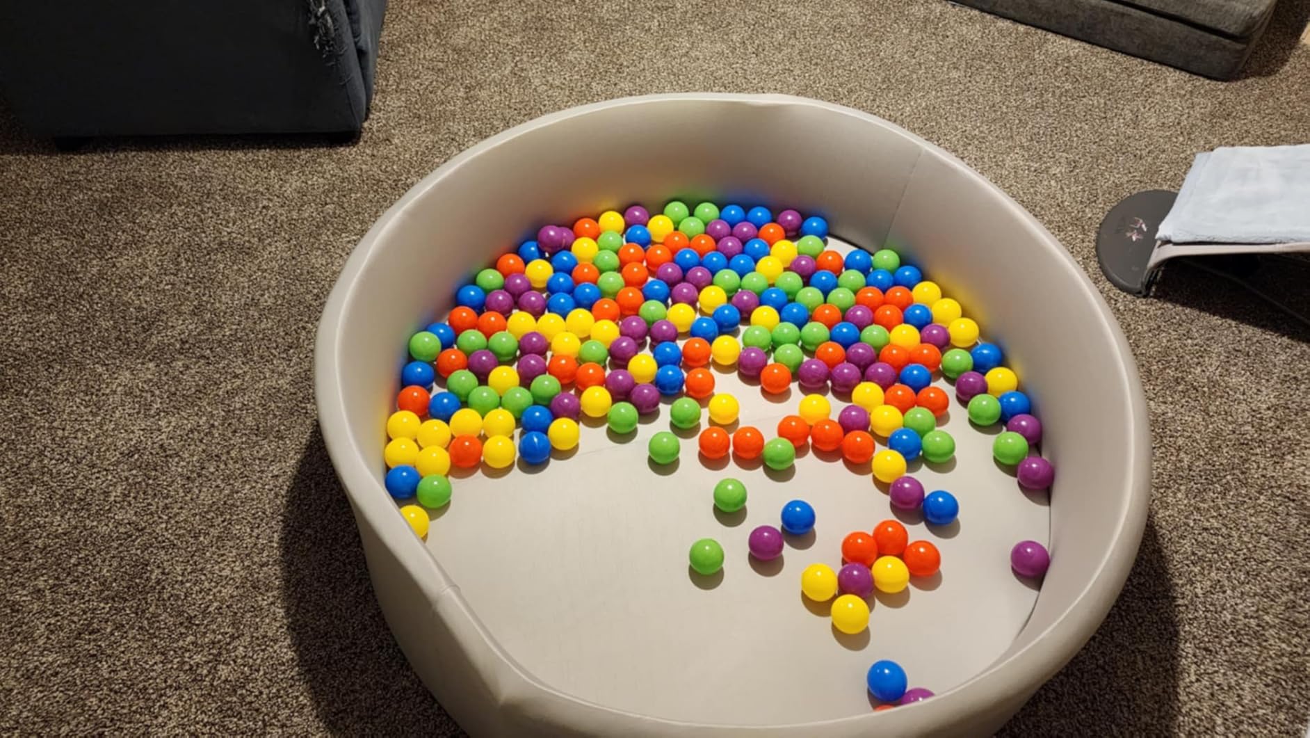 Extra Large Soft Foam Ball Pit 51.2