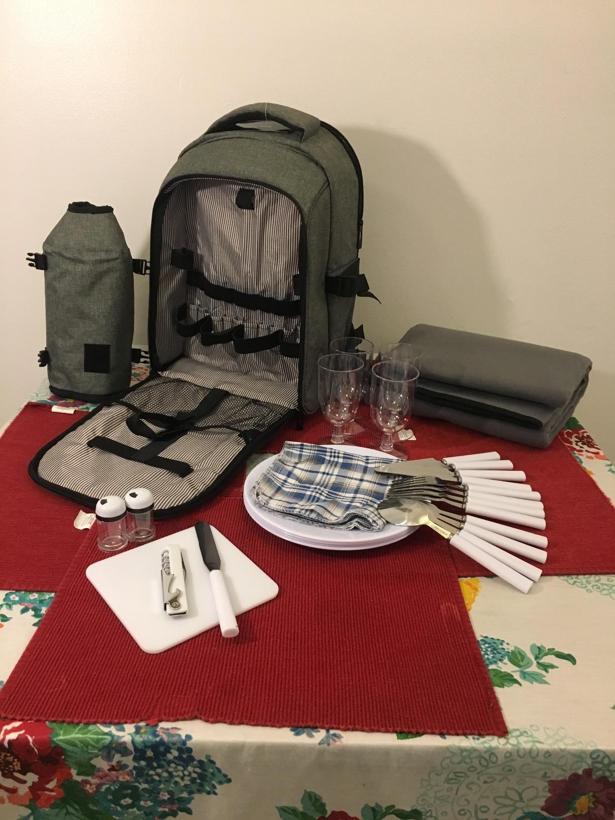 Hap Tim Picnic Basket Backpack for 2 Person with 2 Insulated Cooler Compartment, Wine Holder, Fleece Blanket, Cutlery Set, Wedding Gifts for Couples, Bridal Shower Gifts, Engagement Gifts customer photo 1