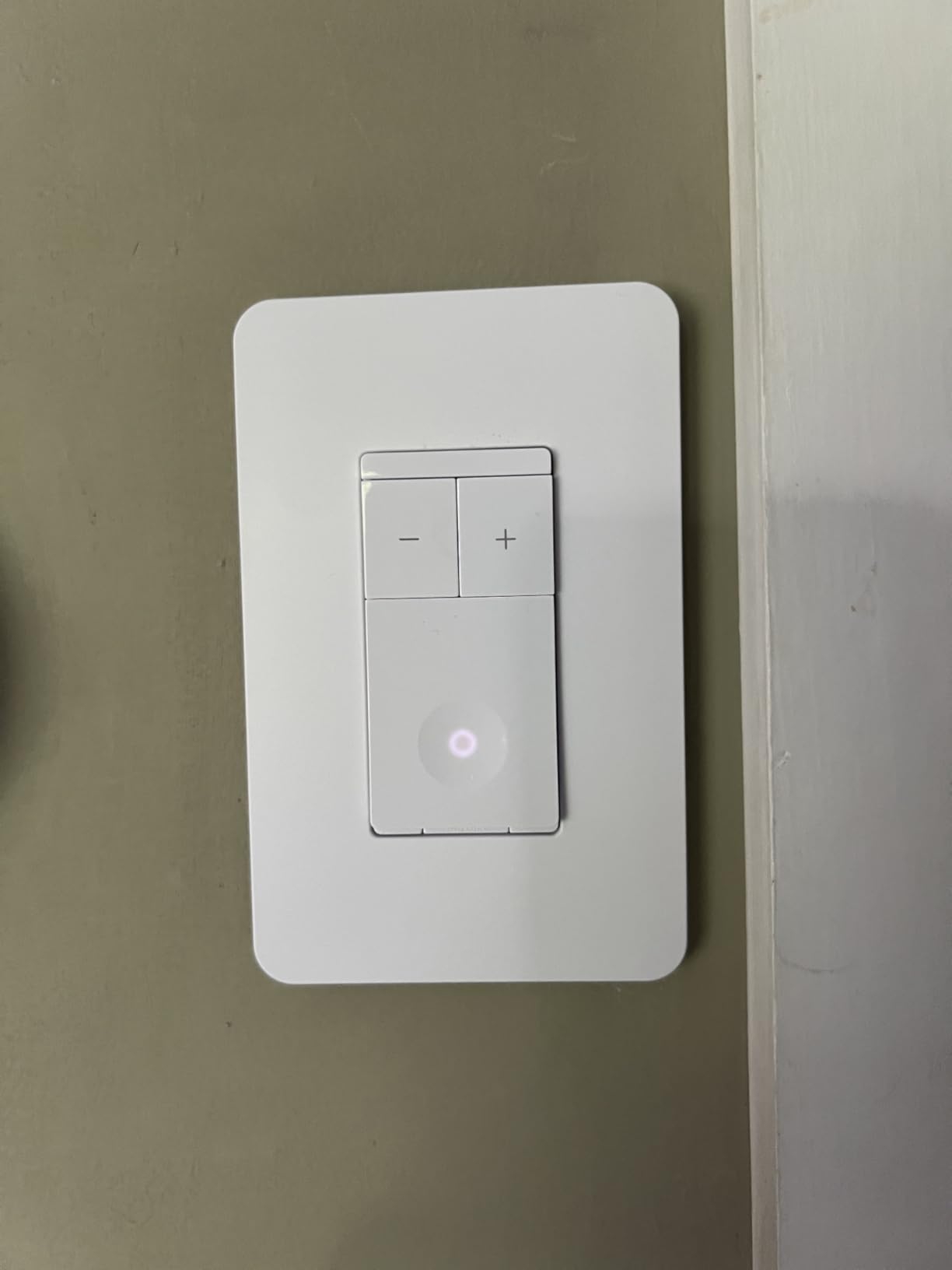 TREATLIFE Smart Fan Switch, 4 Speed Fan Switch for Ceiling Fan, Neutral Wire Required, 2.4GHz WiFi Smart Ceiling Fan Control Works with Alexa, Google Home, Remote Control, Schedule, No Hub Required customer photo 1