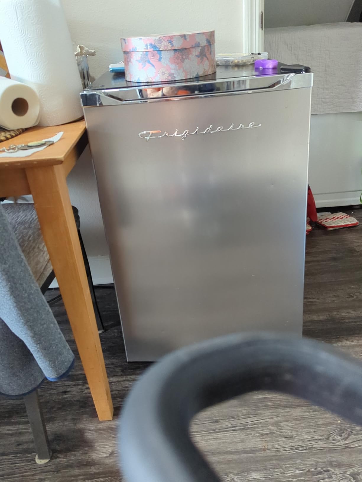 EFRF114-6COM Upright Freezer 1.1 cu ft Stainless Platinum Design Series, Silver customer photo 2
