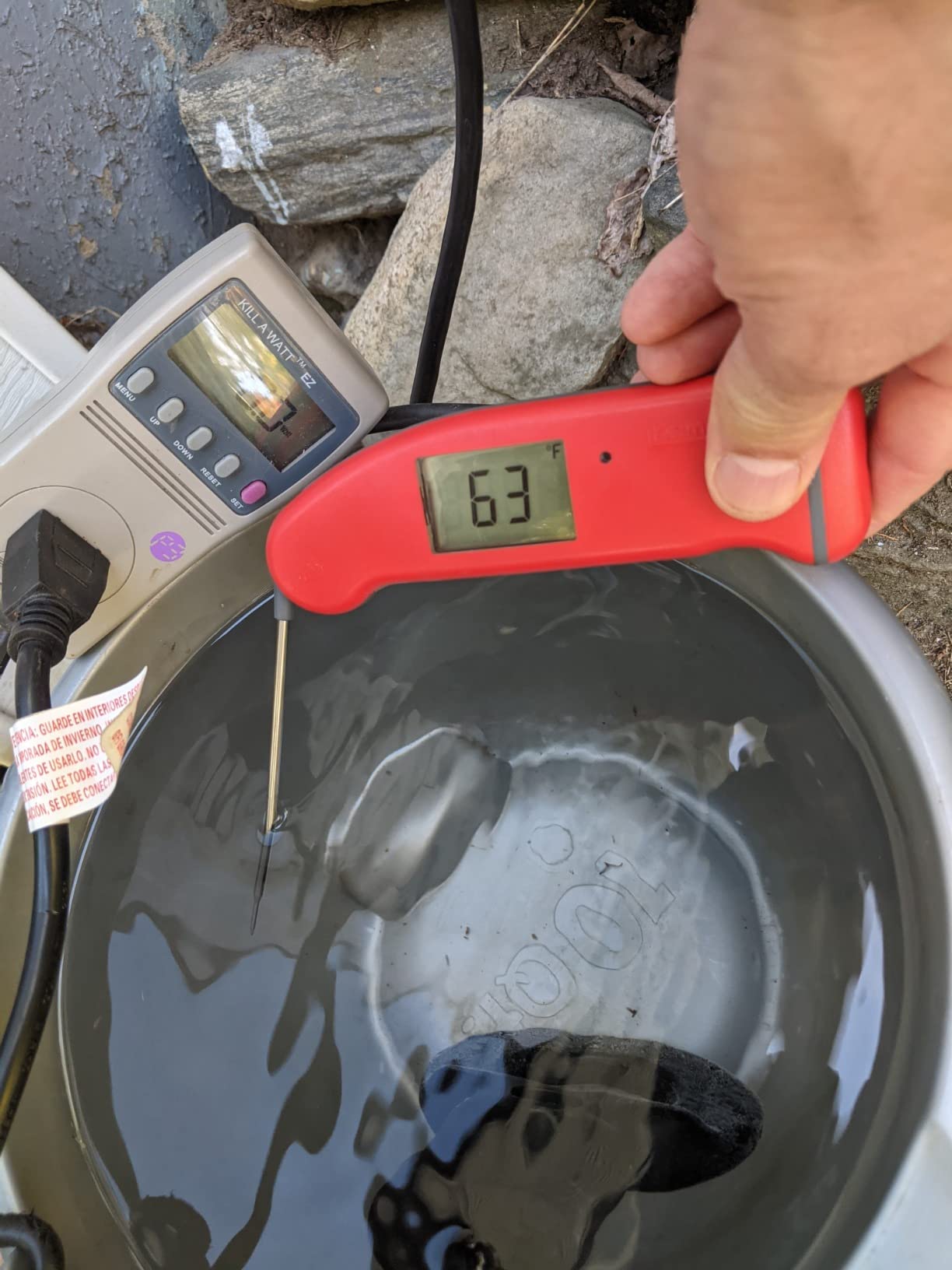 Upgraded 500-Watt Chicken Water Heater - Submergible Cast Aluminum Utility De-Icer with Black Teflon Coating for Livestock Tanks, Winter Bird Bath, and Mineral Buildup Resistance customer photo 2