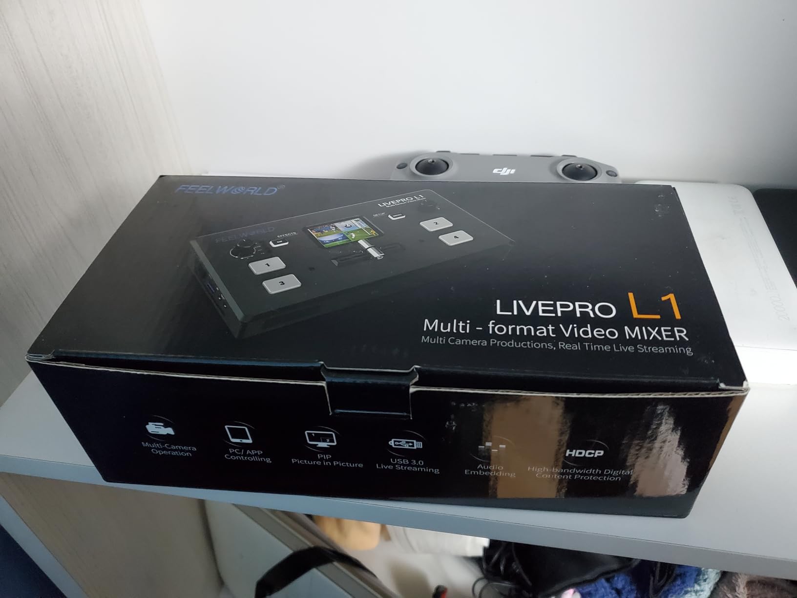 FEELWORLD LIVEPRO L1 V1 4X HDMI 1x SDI Multi Camera Video Mixer Switcher | 2