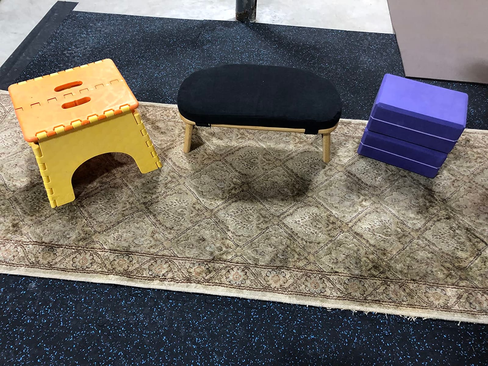 Mindful Modern Folding Meditation Bench - Bamboo Kneeling Stool w/Locking Magnetic Hinges - Prayer Kneeler Seiza Chair w/Soft Pillow & Travel Bag customer photo 1