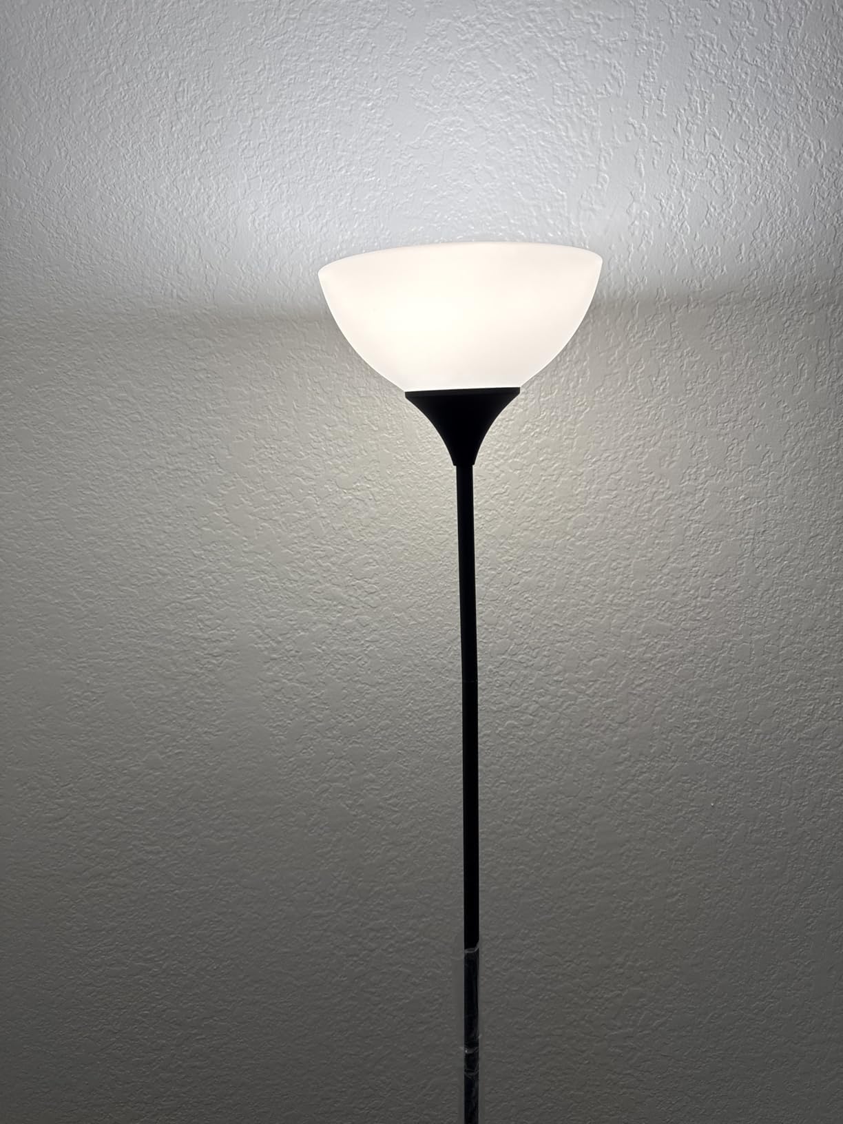 PESRAE Floor Lamp, Remote Control, Stepless Brightness & Color Temperature | LED Bulb Included; 3000K-6000K Adjustment, Torchiere Lamp for Living Room, Bedroom or Office, Matte Black customer photo 1