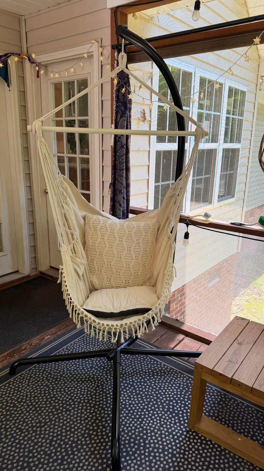Chihee Hammock Chair Max 500 Lbs 2 Cushions Spreader Bar Strap Carabiner, Collapsible Metal Rod with Anti-Slip Grooves Portable Hanging Swing Side Pocket Macrame Bohemian Chair Indoor Outdoor customer photo 1