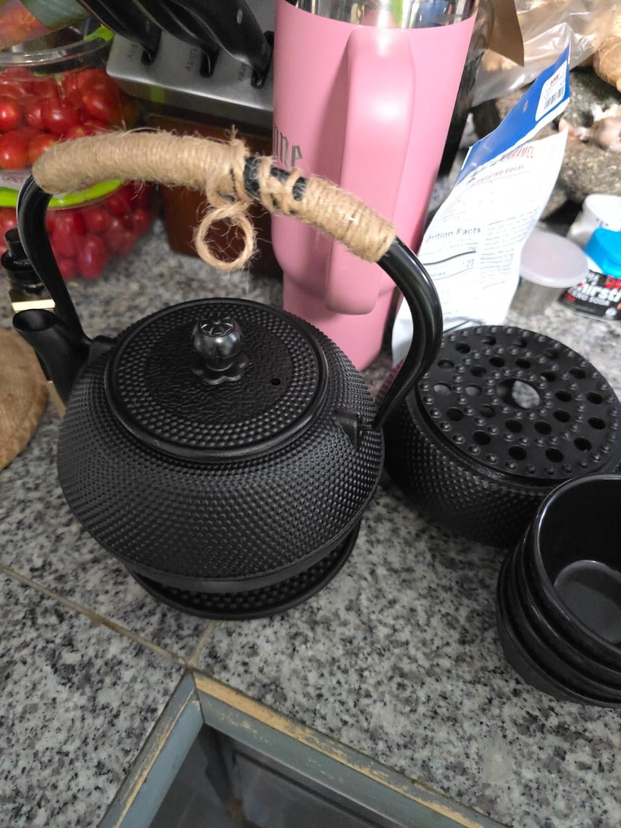 Juvale Tea Kettle Stovetop Japanese Cast Iron Tetsubin - 40 oz, Black - Cast Iron Tea Set & Teapot with Loose Leaf Infuser, Warmer & 4 Cups, Trivet customer photo 1