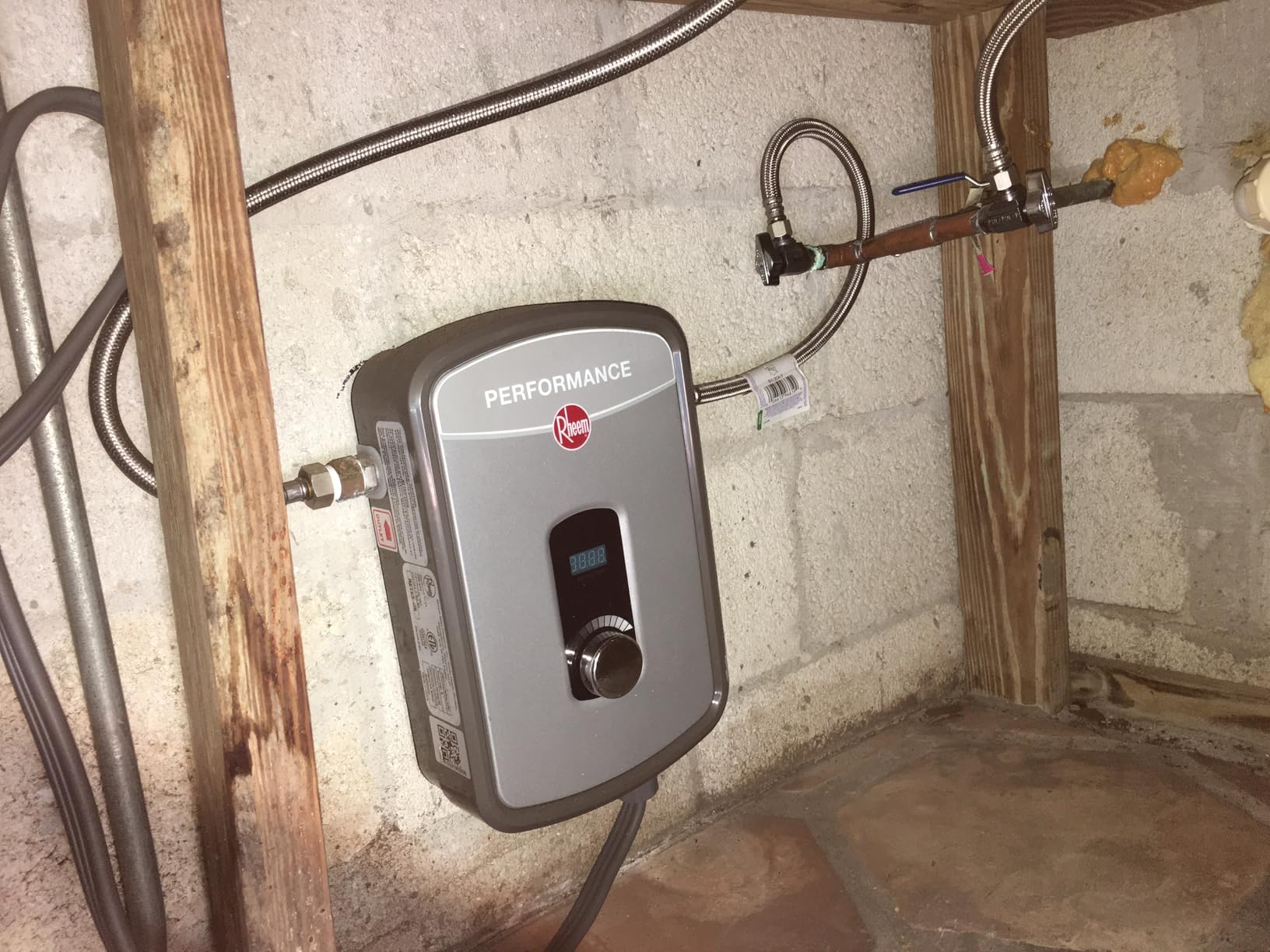 Stiebel Eltron DHX 8-2 Trend POU Electric Tankless Water Heater 7.2kW 240V - Made in Germany customer photo 2